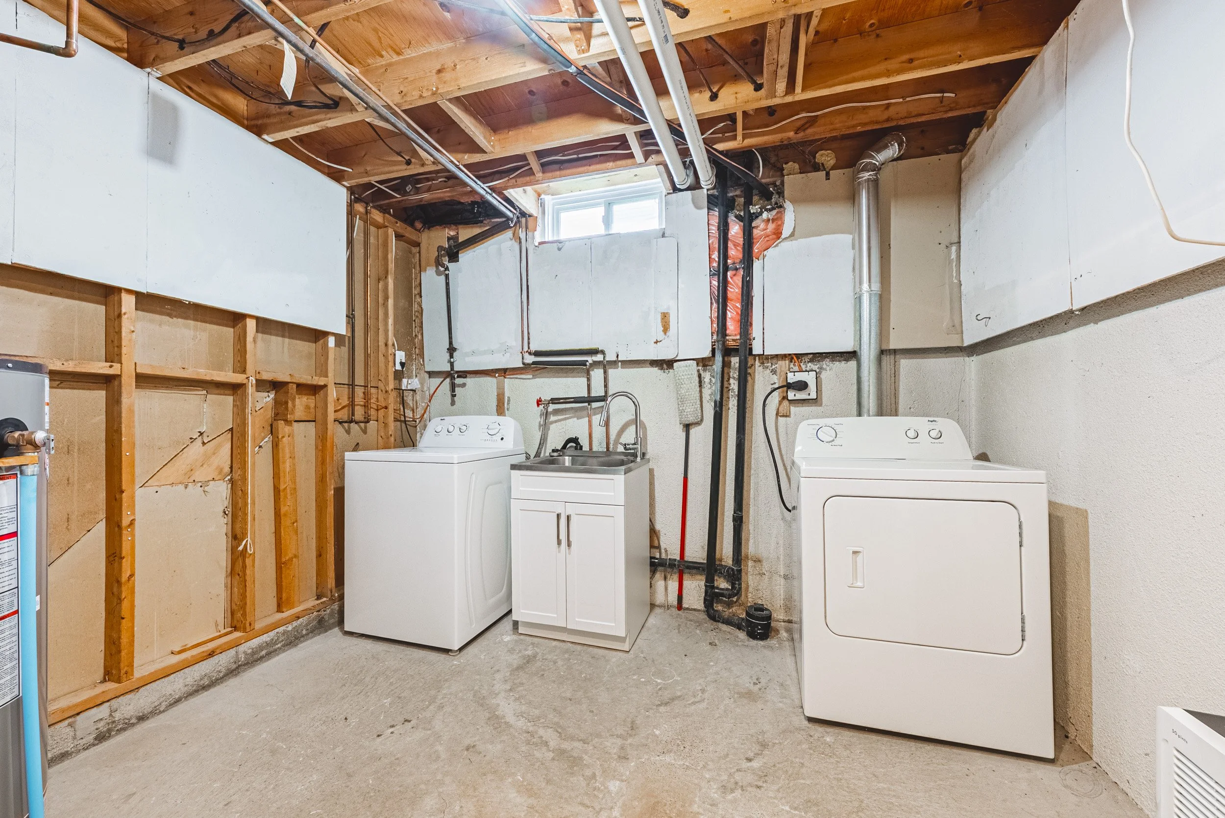 33 - 4 Mount Forest Dr, Brampton.jpg