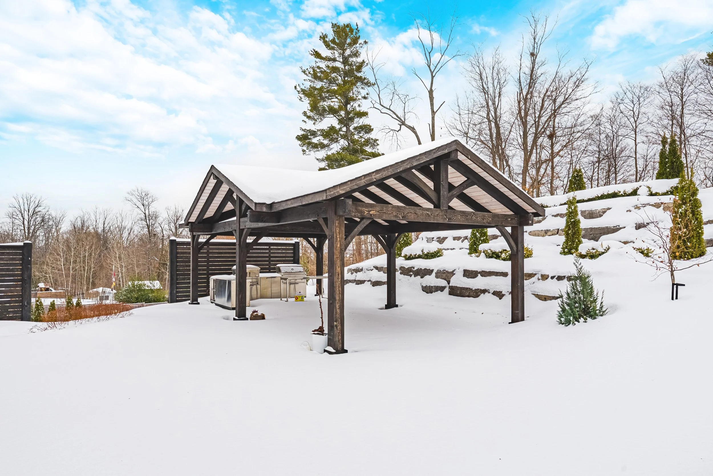 75 - 197 Nottingham Forest Rd, Bradford.jpg