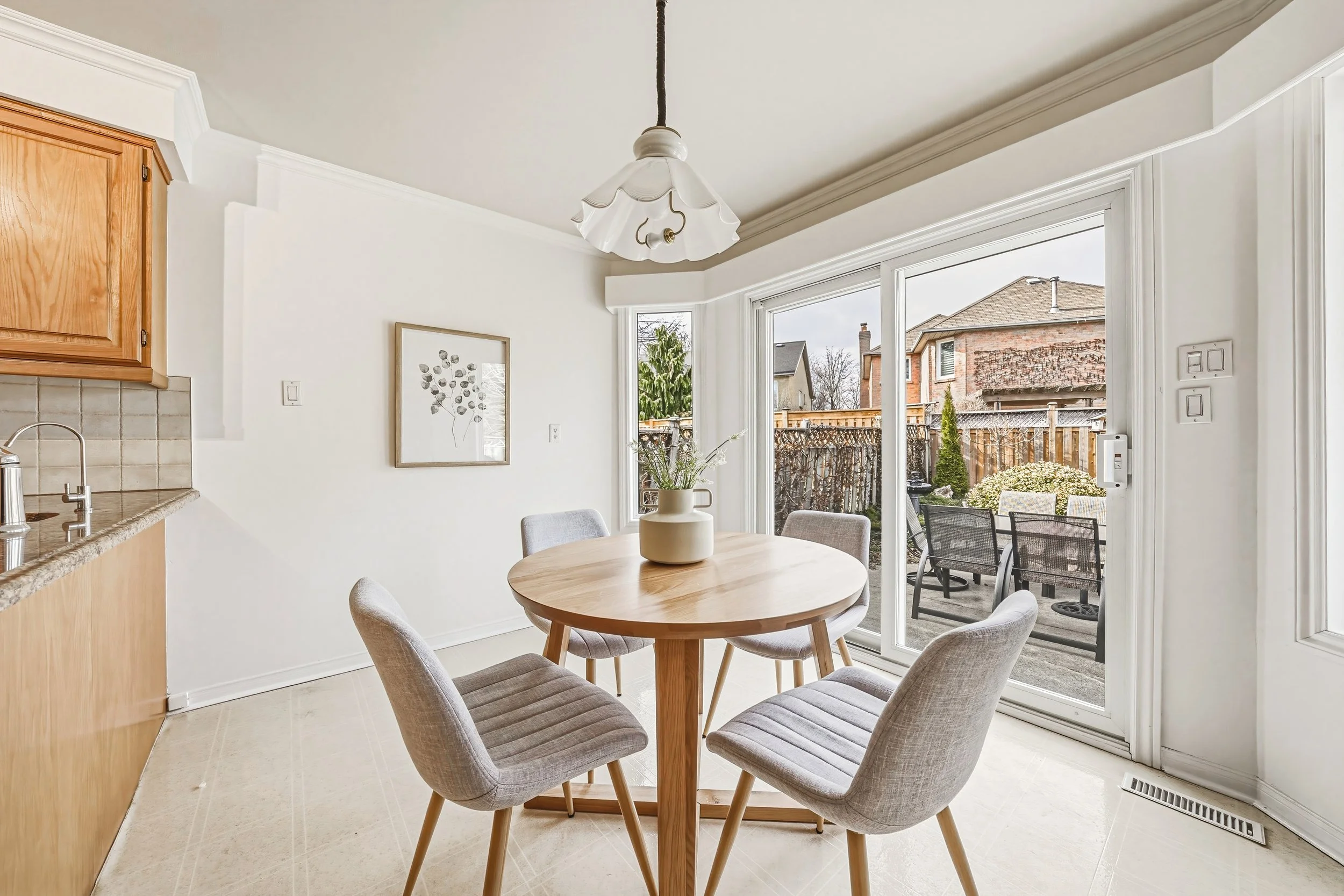 11 - 1595 Flamborough Cir, Mississauga.jpg