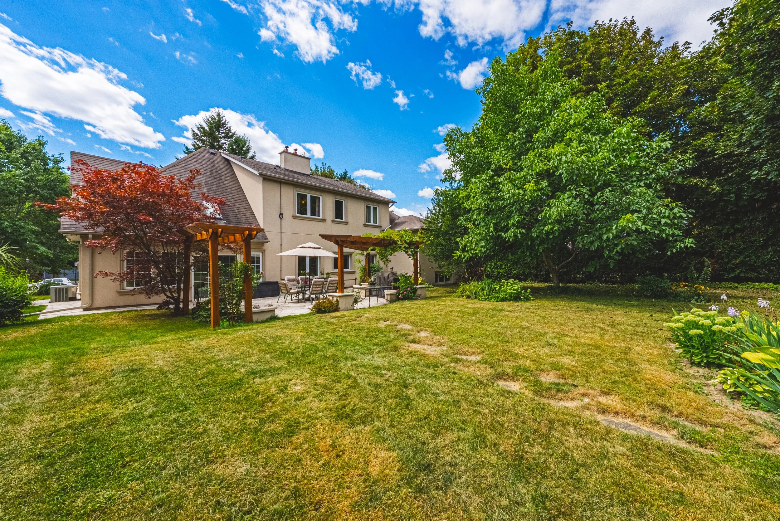 43 - 471 The Kingsway, Etobicoke.jpg
