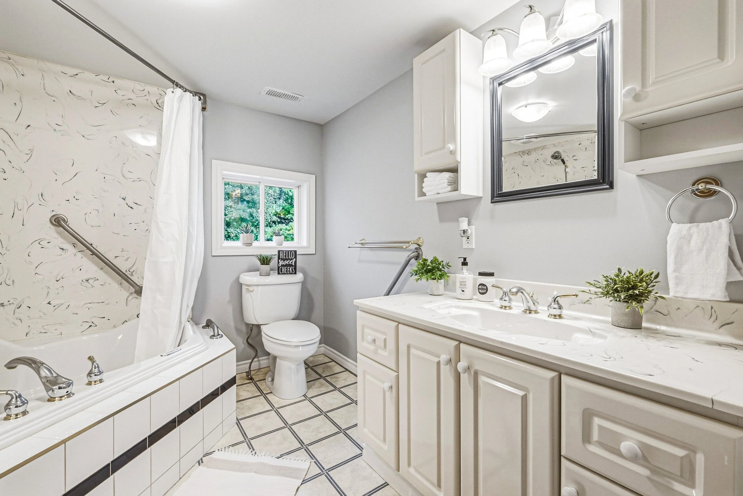 20 - 950 Hamilton St, Cambridge.jpg