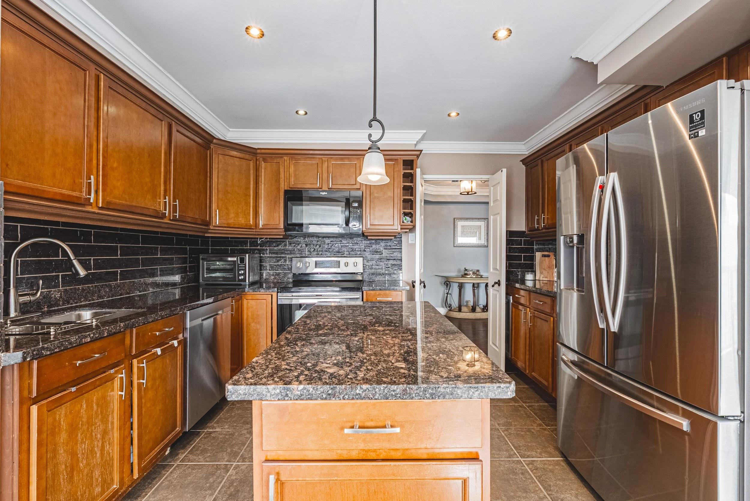 21 - 2155 Burnhamthorpe Rd W #1904, Mississauga.jpg