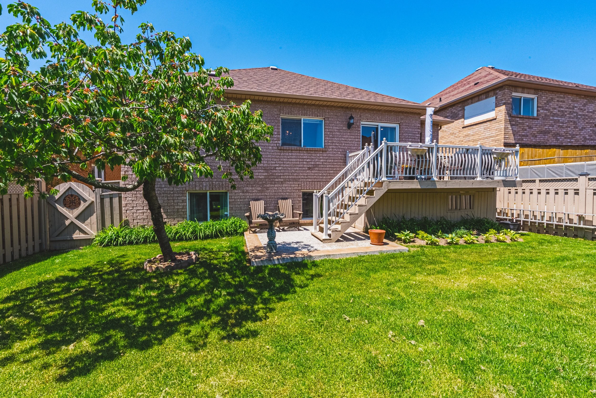35 - 105 Pinebrook Cir, Caledon.jpg