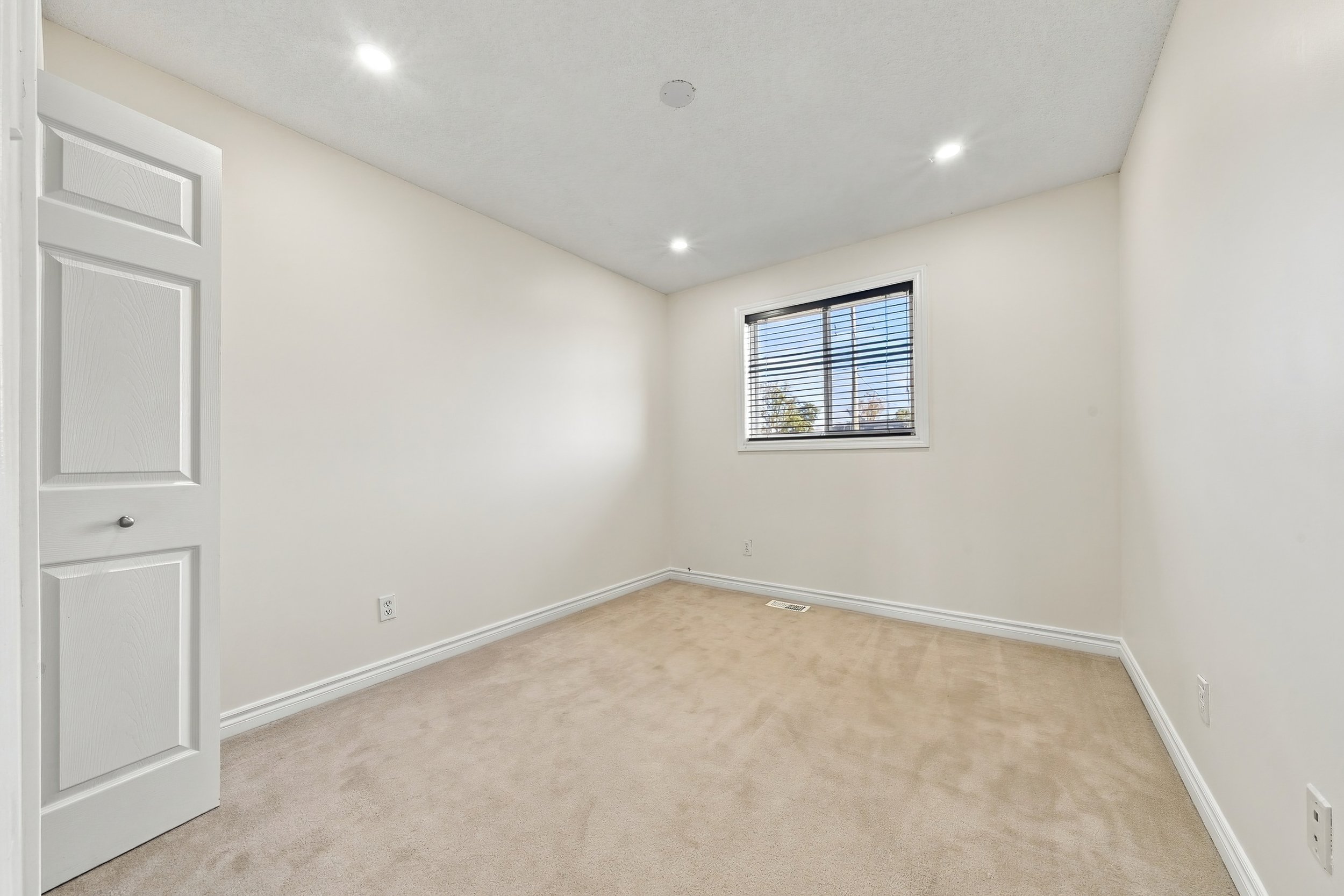 29-35 Thames Wy Hamilton.jpg
