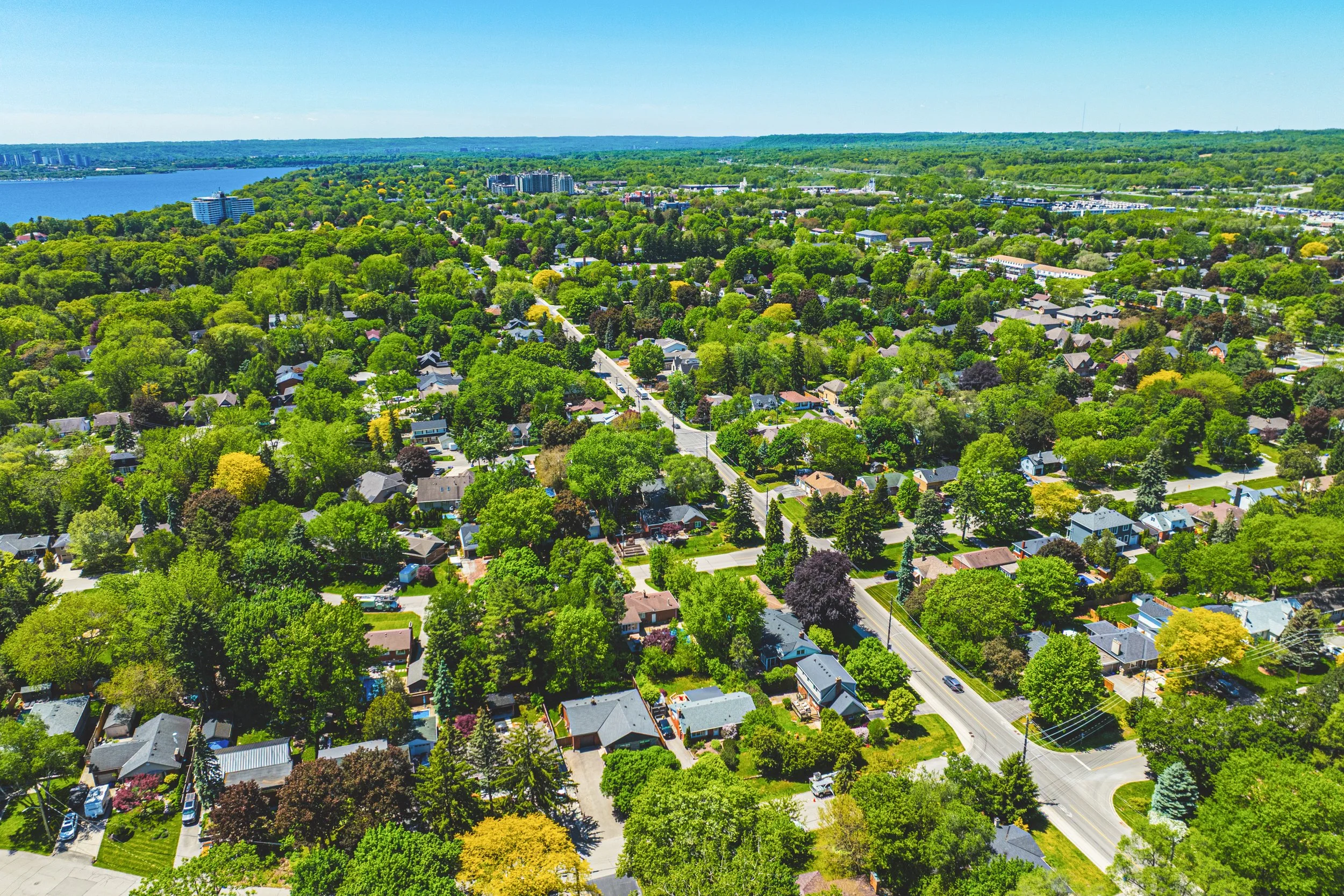 52 - 915 Tanager Ave, Burlington.jpg