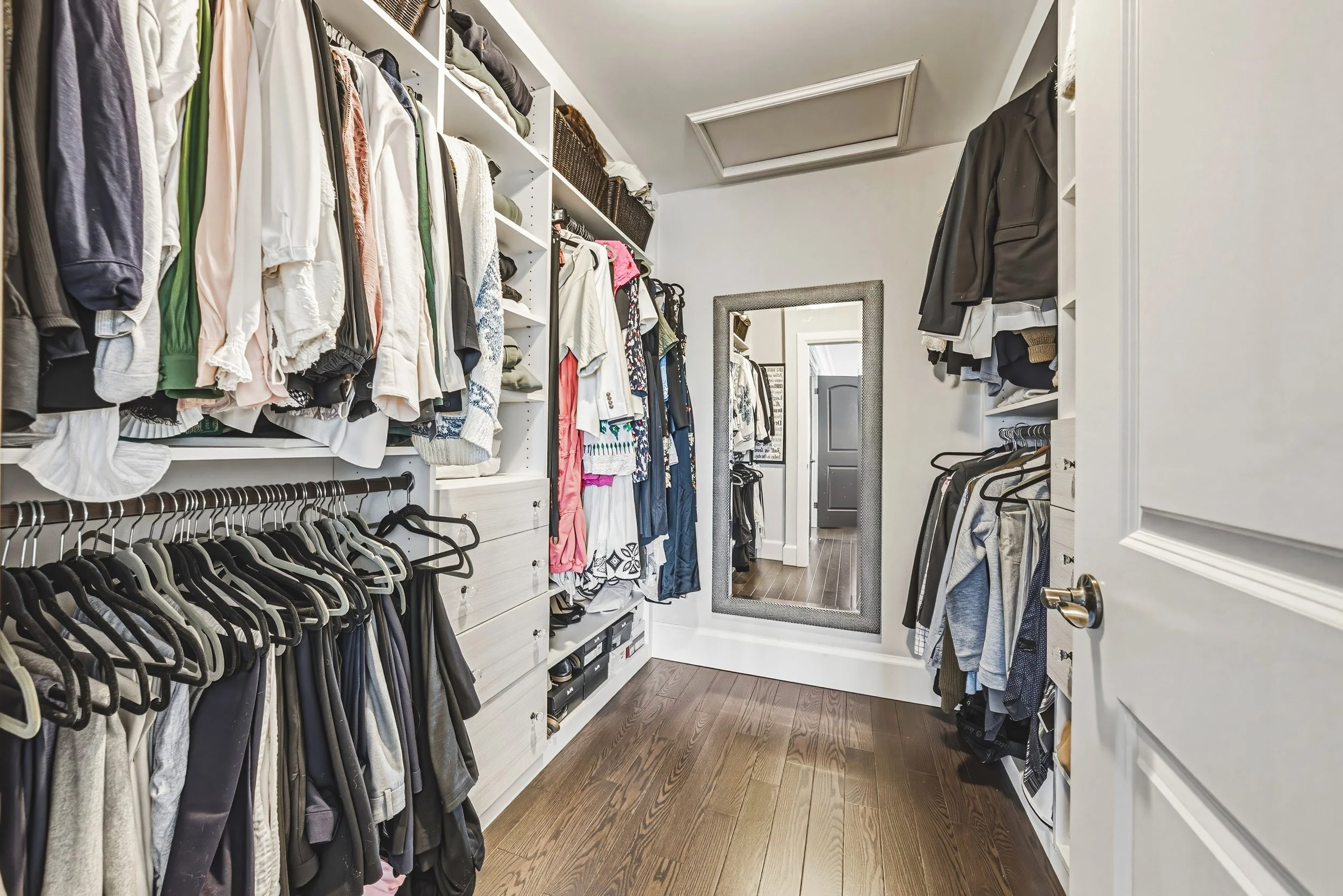 30 - 476 Patricia Dr, Burlington.jpg