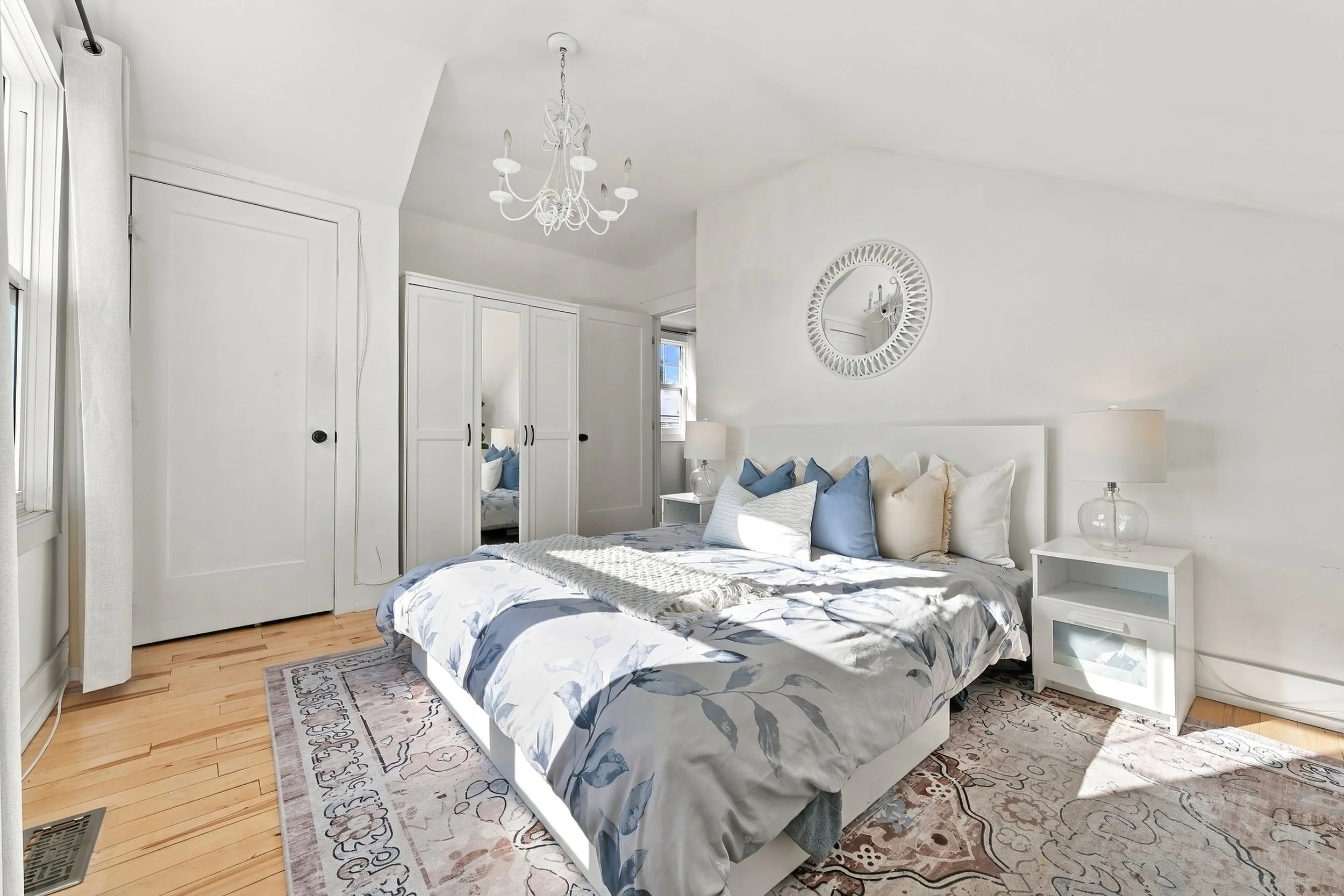 20 - 1231 Dunsmure Rd, Hamilton.jpg