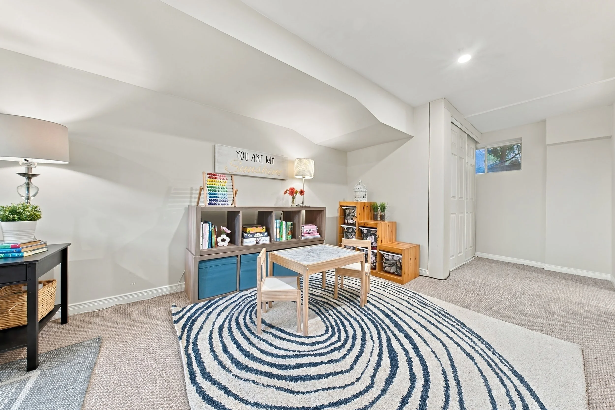 32 - 2301 Barclay Rd, Burlington.jpg