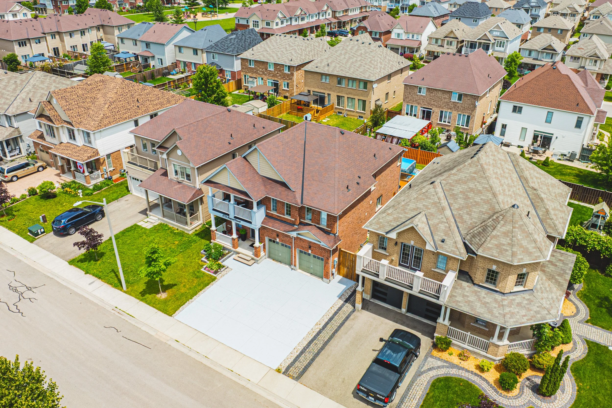 4 - 8776 Dogwood Cres, Niagara Falls.jpg