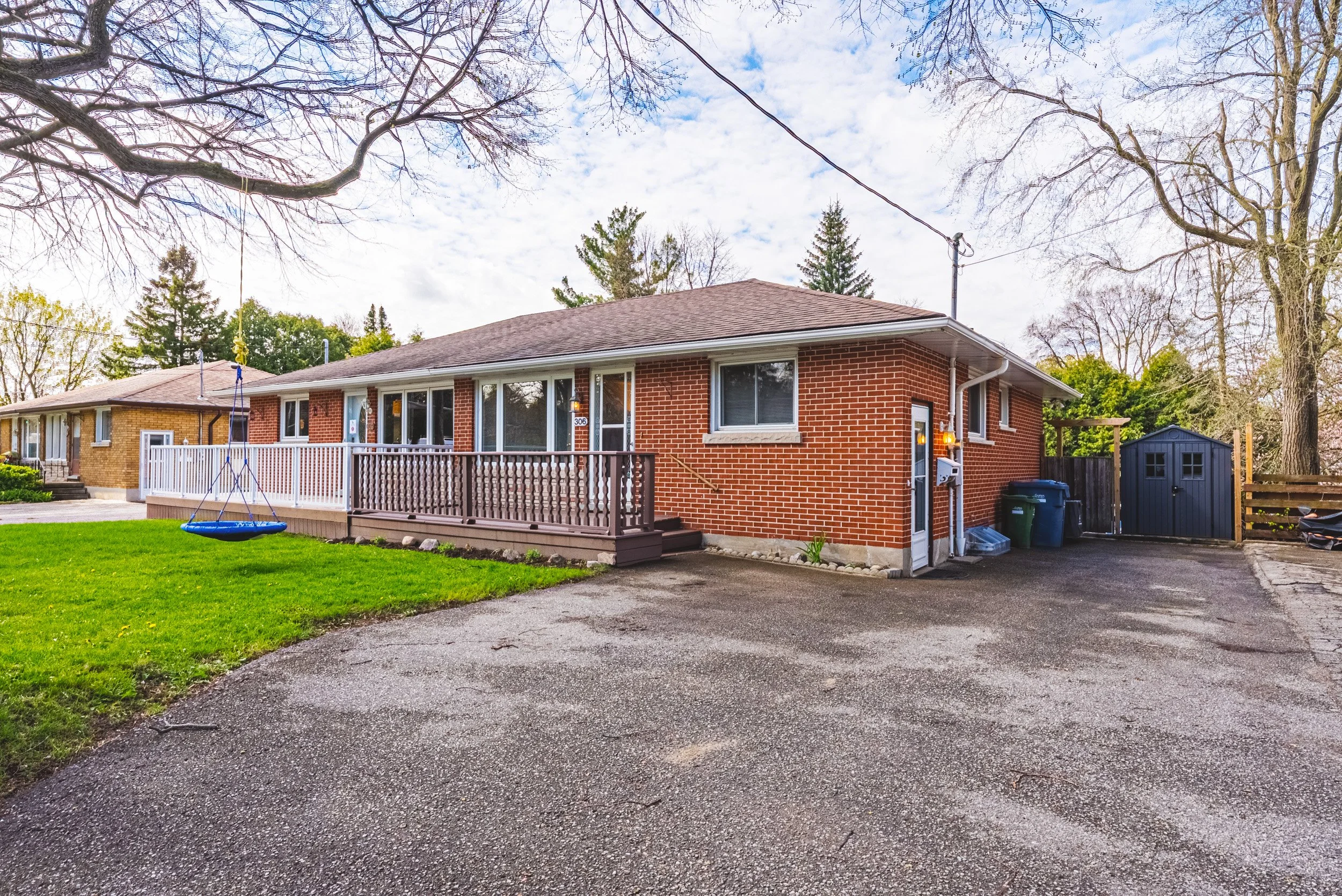 1 - 306 Victoria Rd, Guelph.jpg