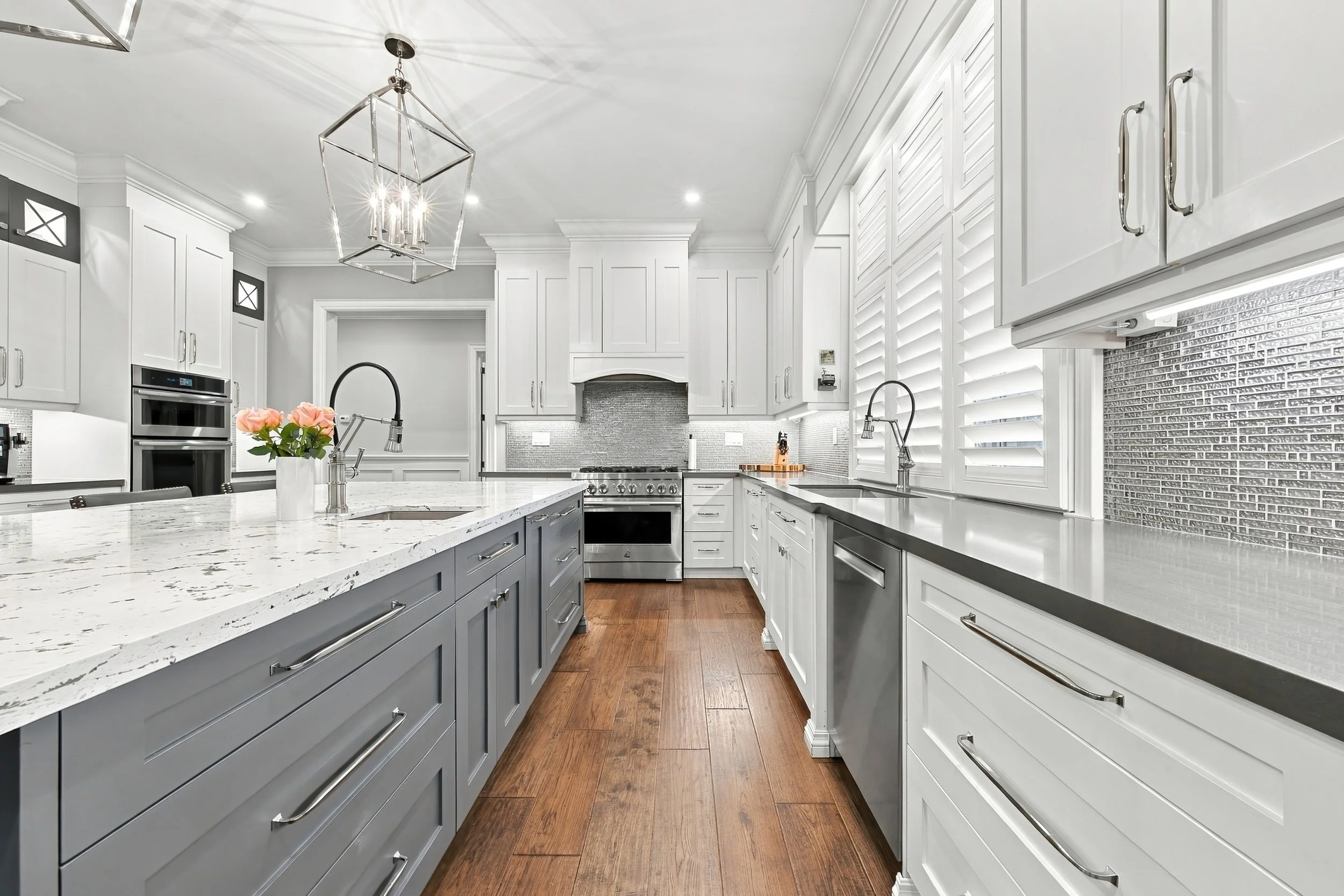 15 - 4369 Lakeshore Rd, Burlington.jpg