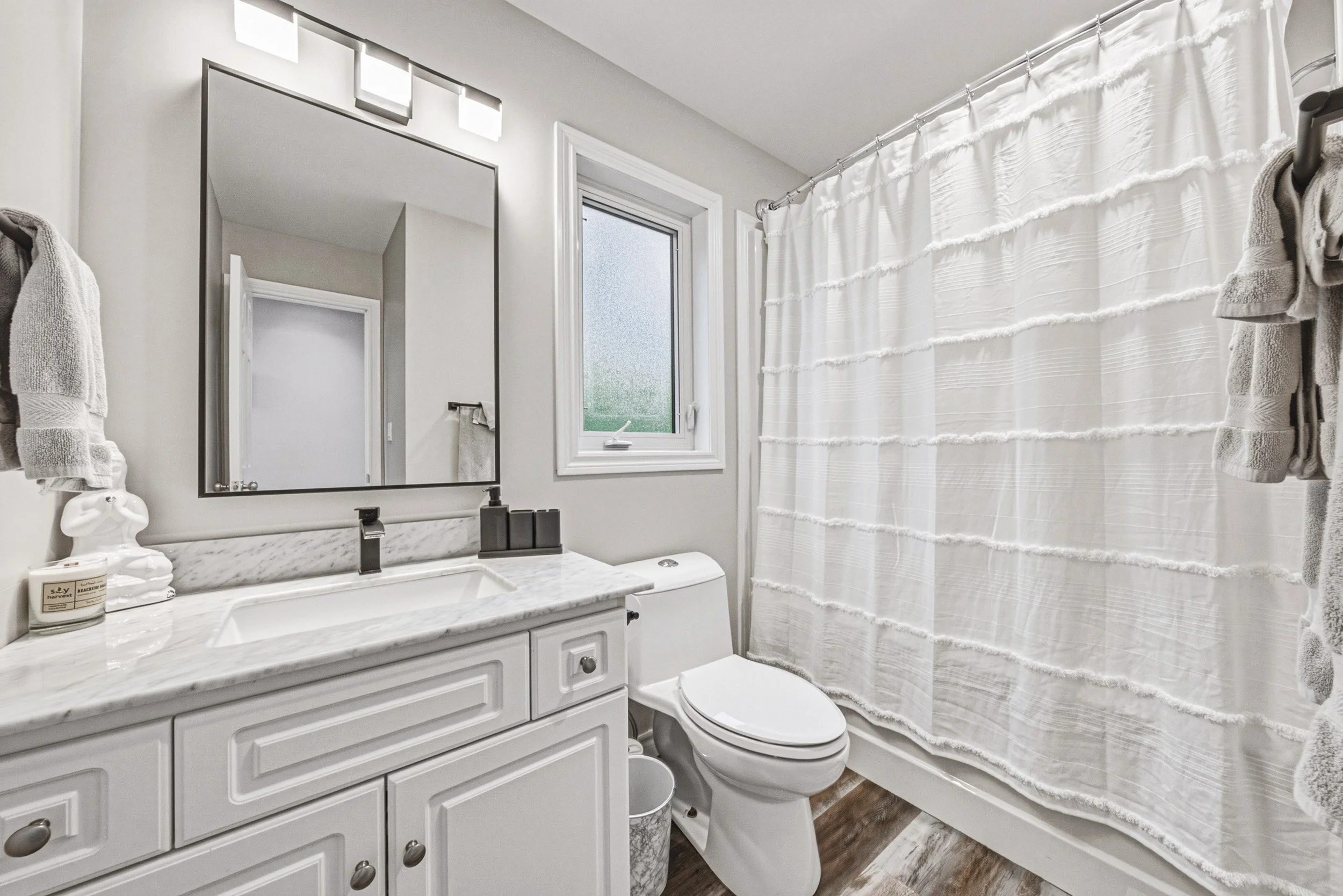 17 - 8 Lake Rd, Puslinch.jpg