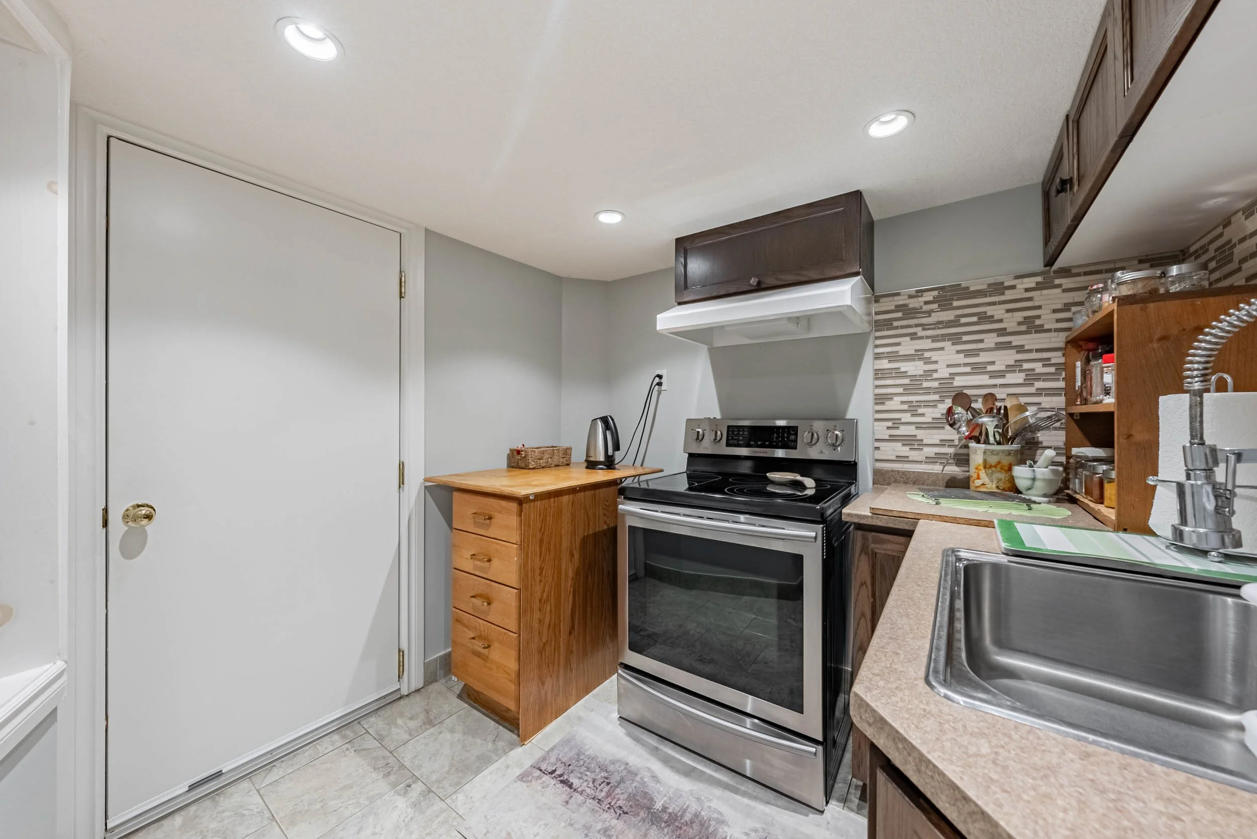 33 - 228 Holbeach Cres, Waterloo.jpg