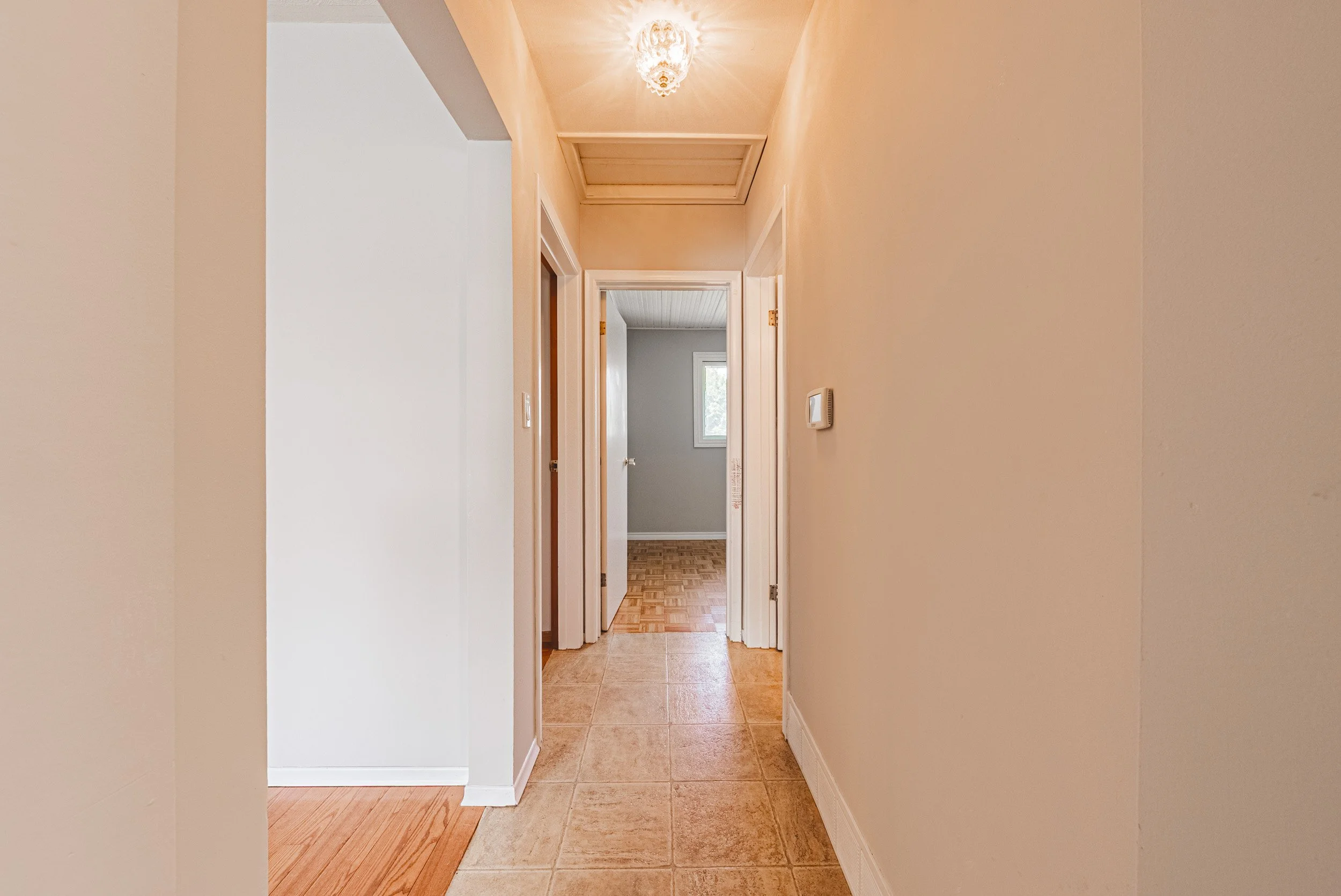 8 - 306 Victoria Rd, Guelph.jpg