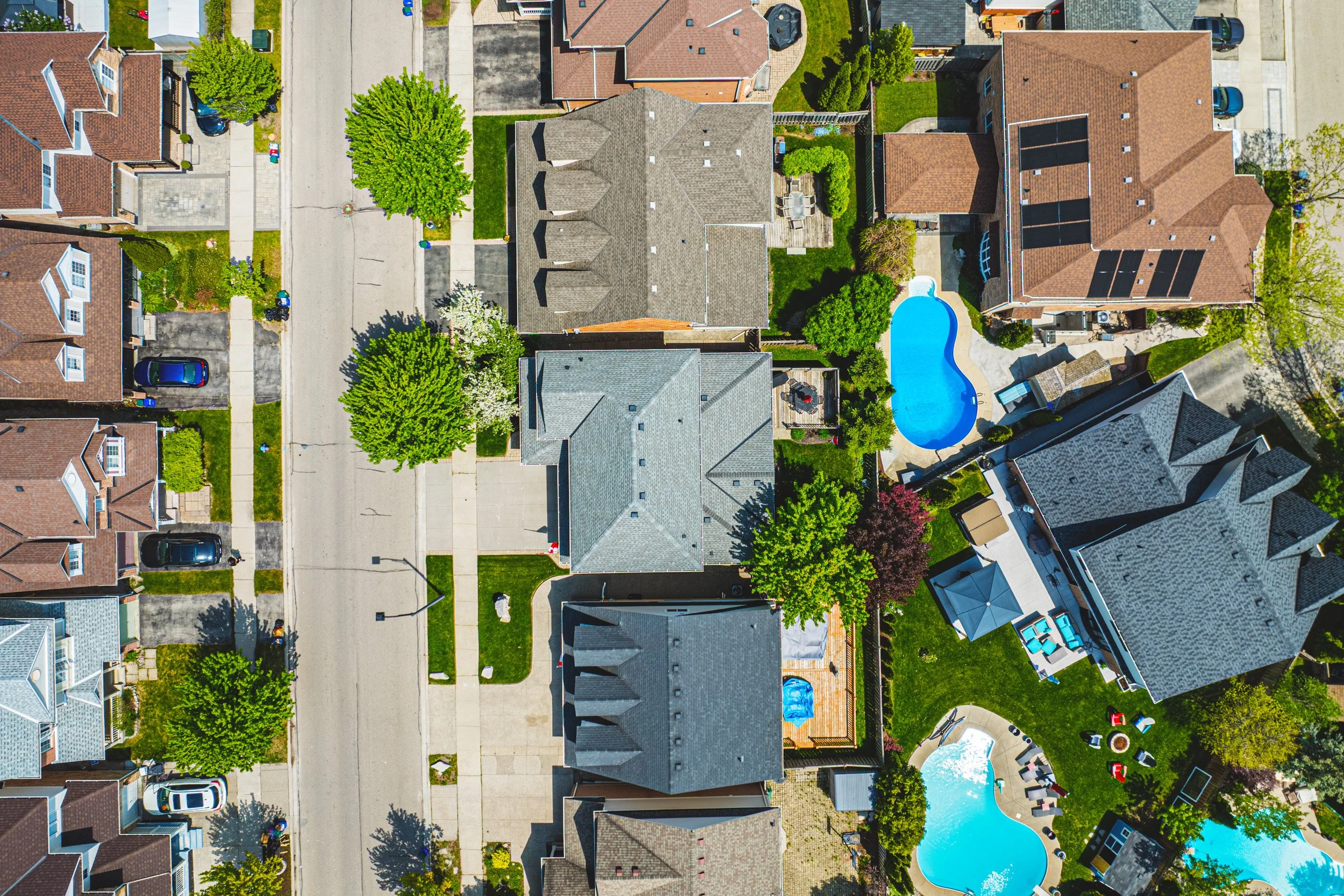 37 - 1588 Ramshaw Cres, Milton.jpg