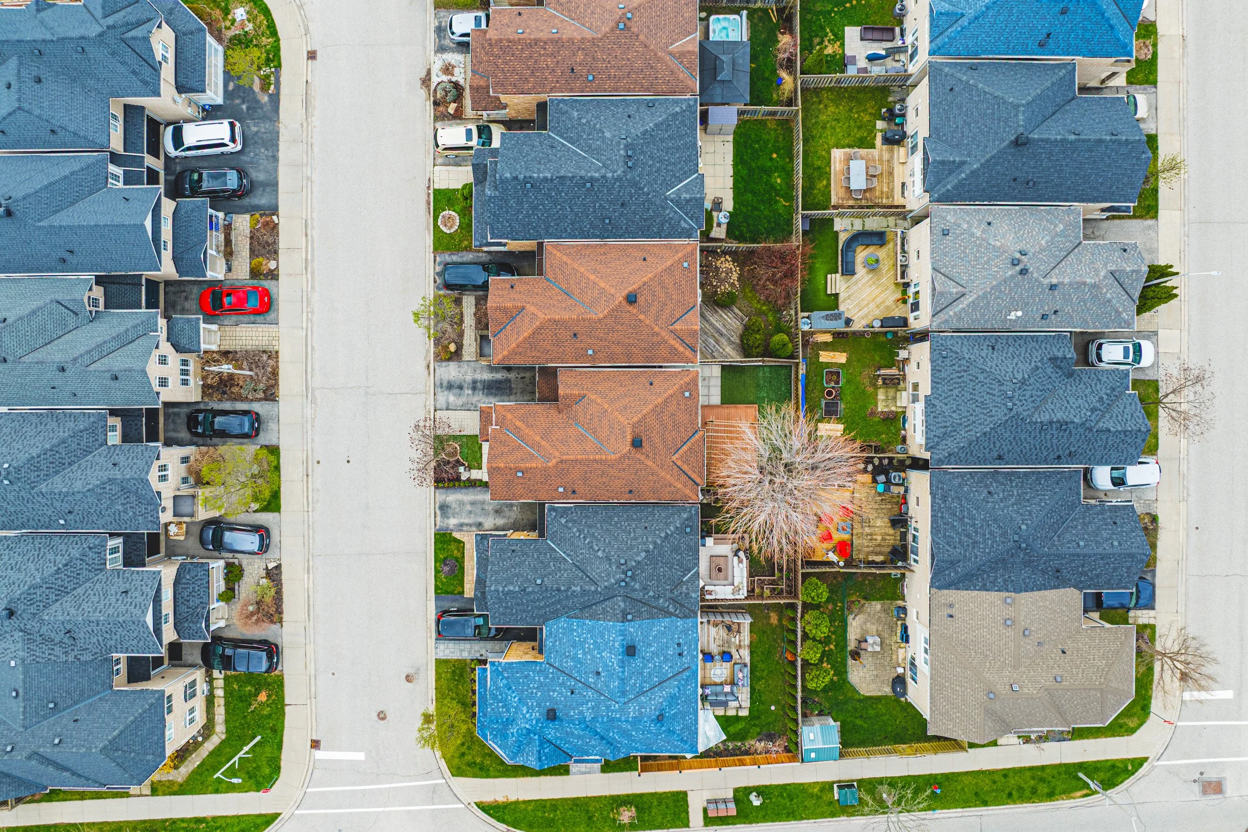 36 - 2412 Curtis Rd, Burlington.jpg