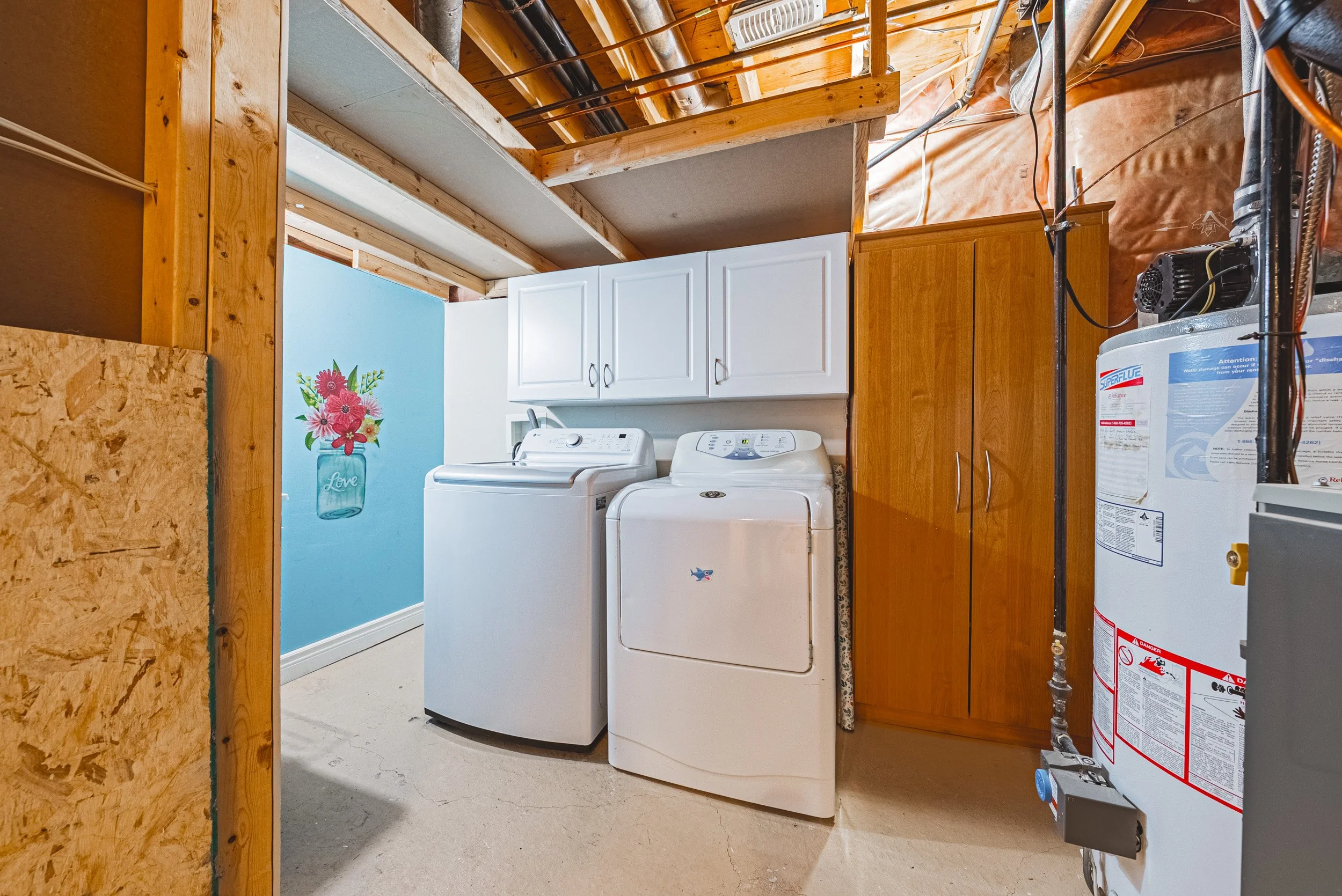 25 - 2412 Curtis Rd, Burlington.jpg