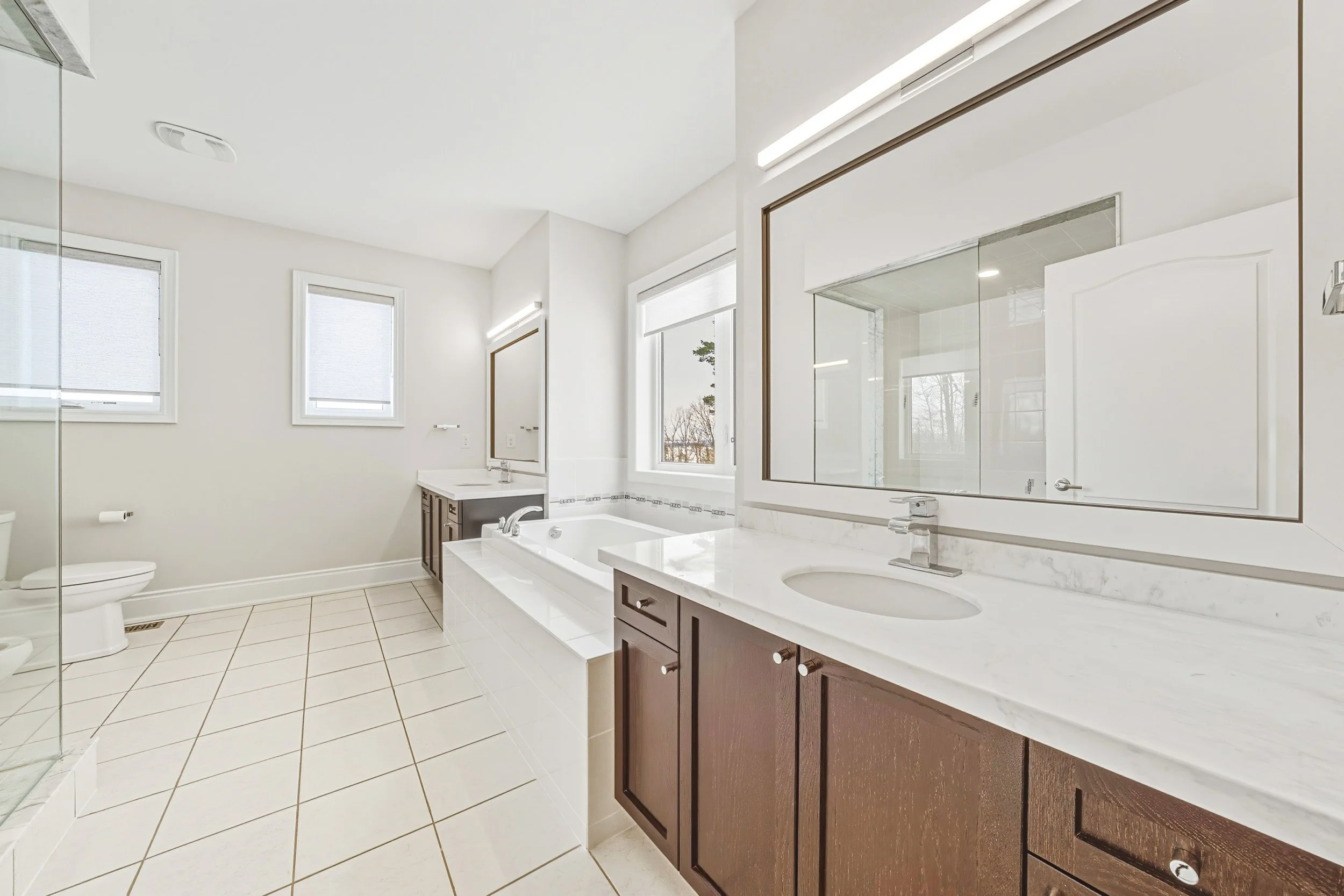 40 - 197 Nottingham Forest Rd, Bradford.jpg