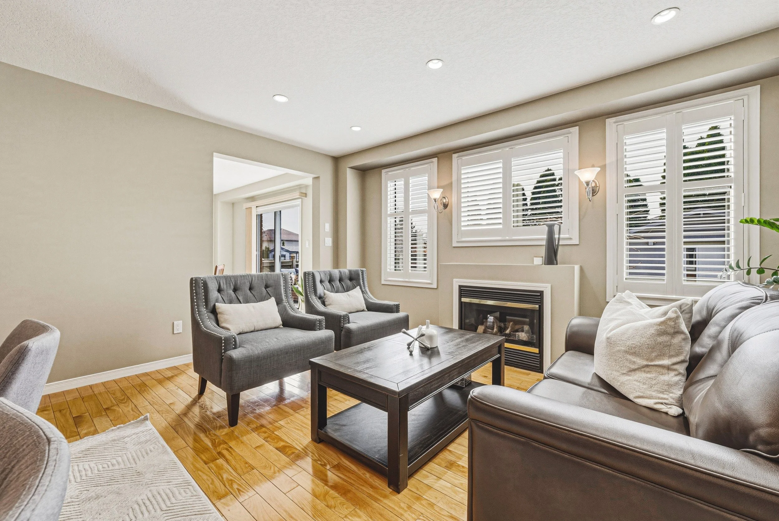 9 - 228 Holbeach Cres, Waterloo.jpg