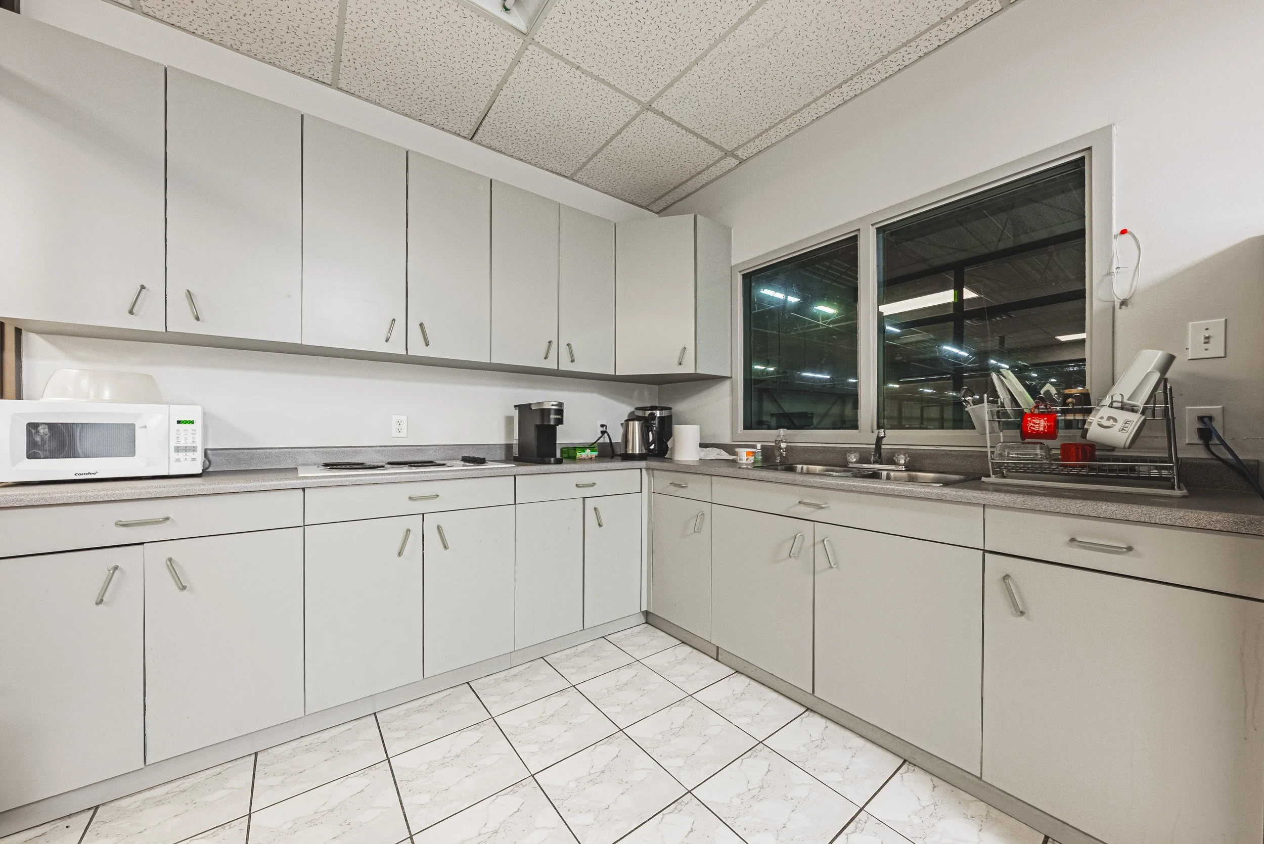 12 - 8 Edvac Dr, Brampton.jpg
