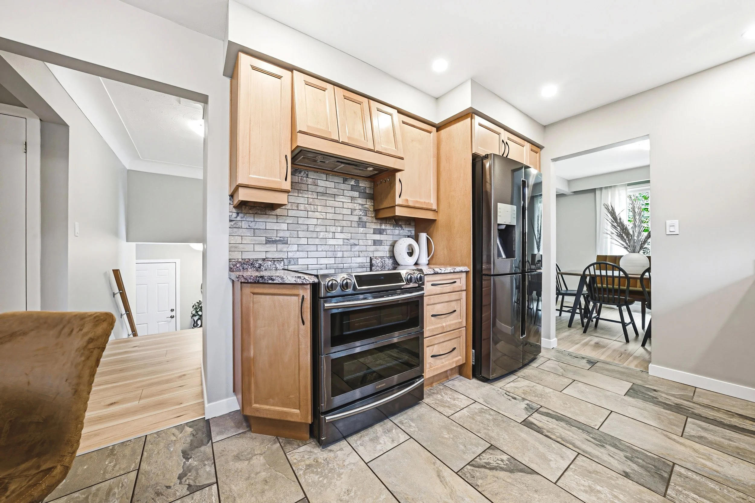 10 - 104 Gardiner Dr, Hamilton.jpg