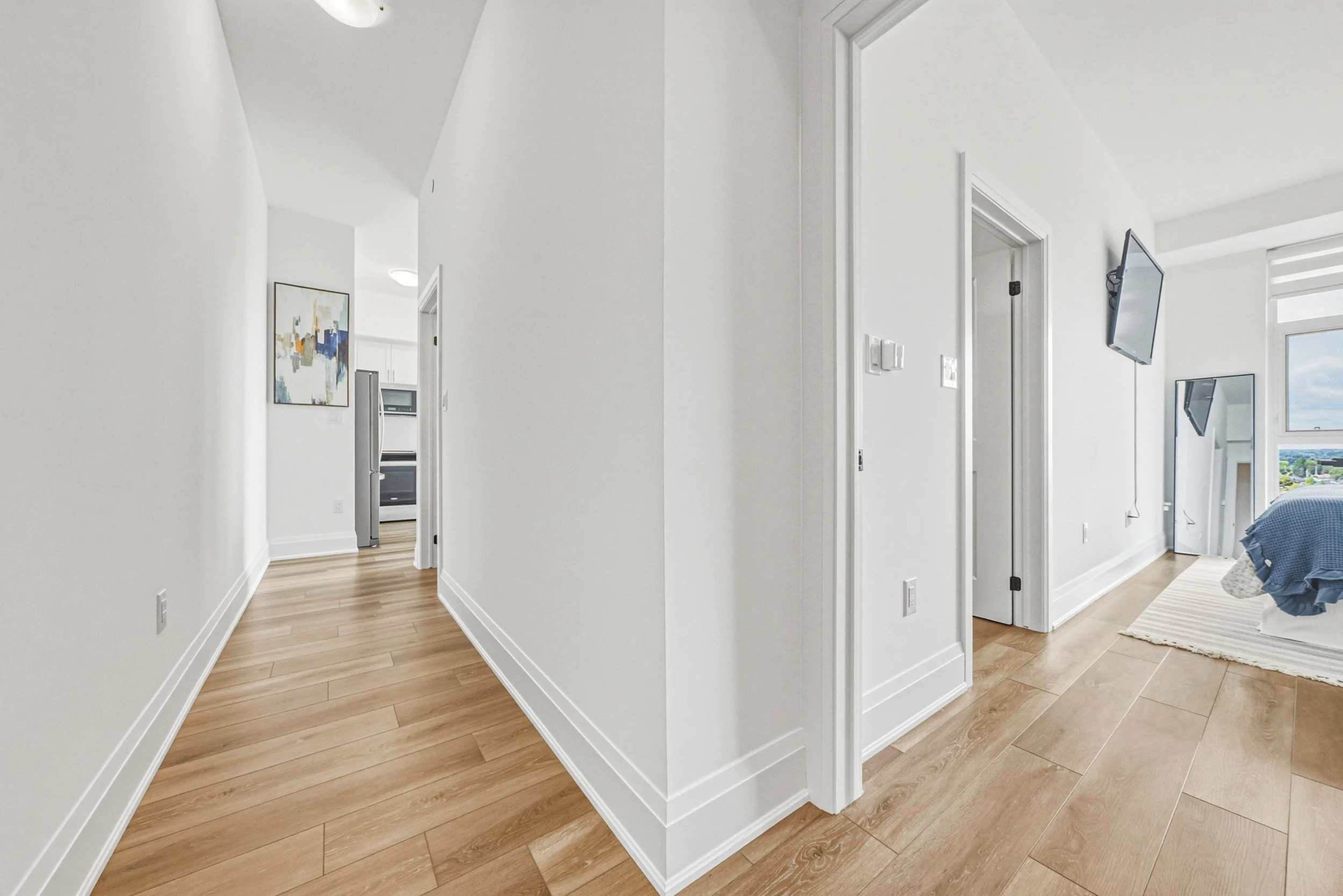 25-470 Dundas St E Waterdown.jpg