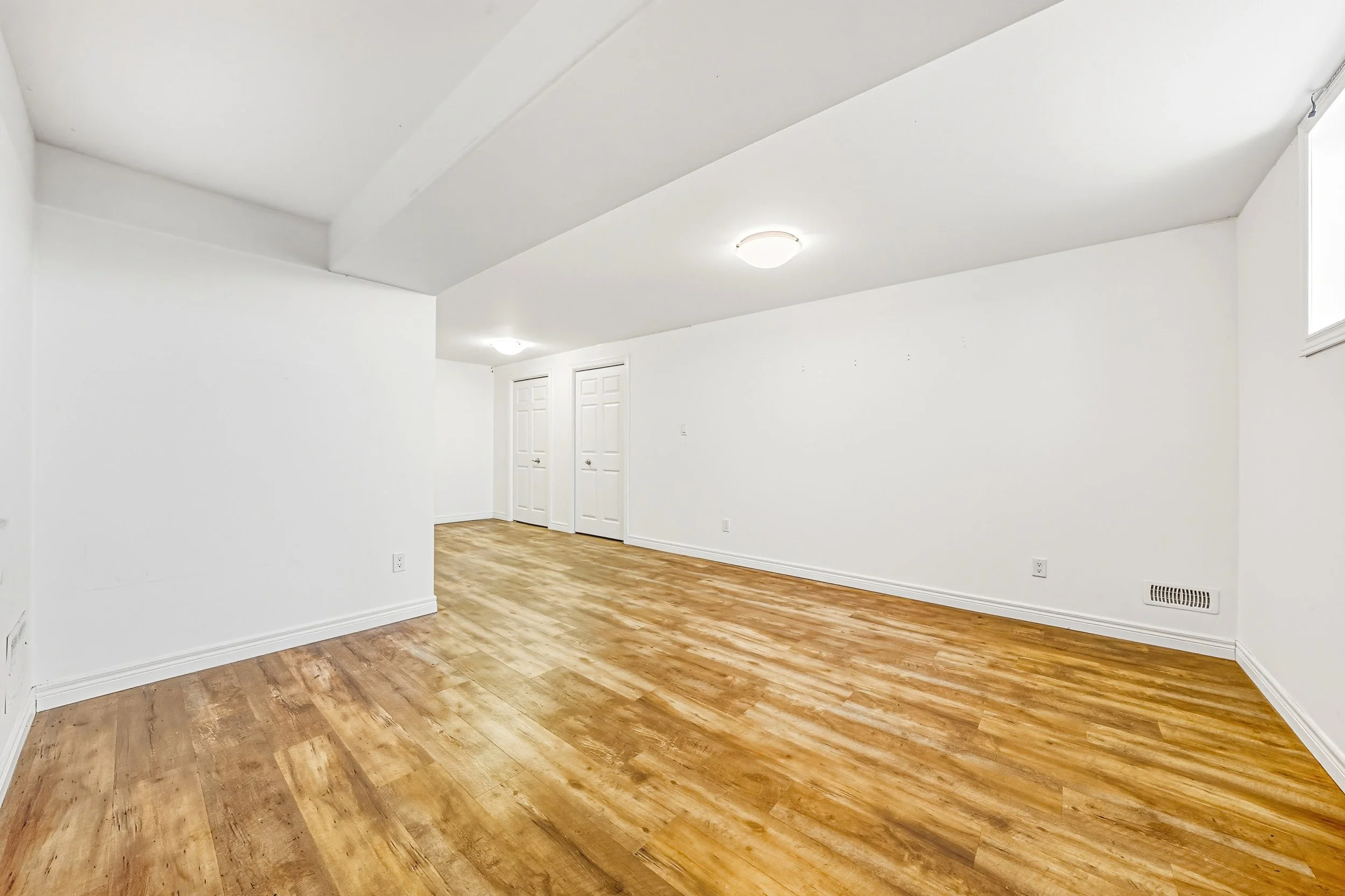 44 - 1 Phillips Court, Dunnville.jpg