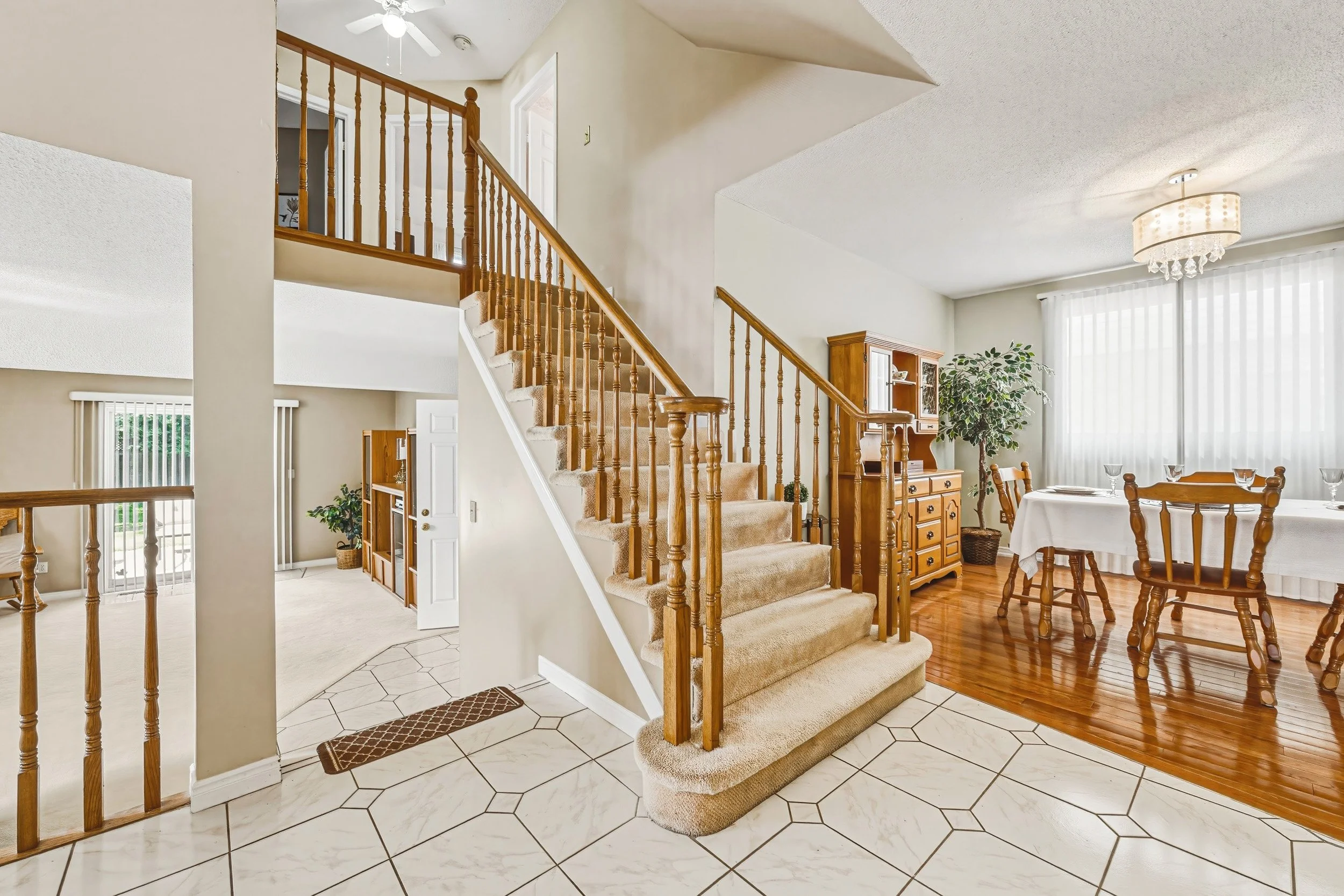 14 - 565 Stone Church Rd W, Hamilton.jpg