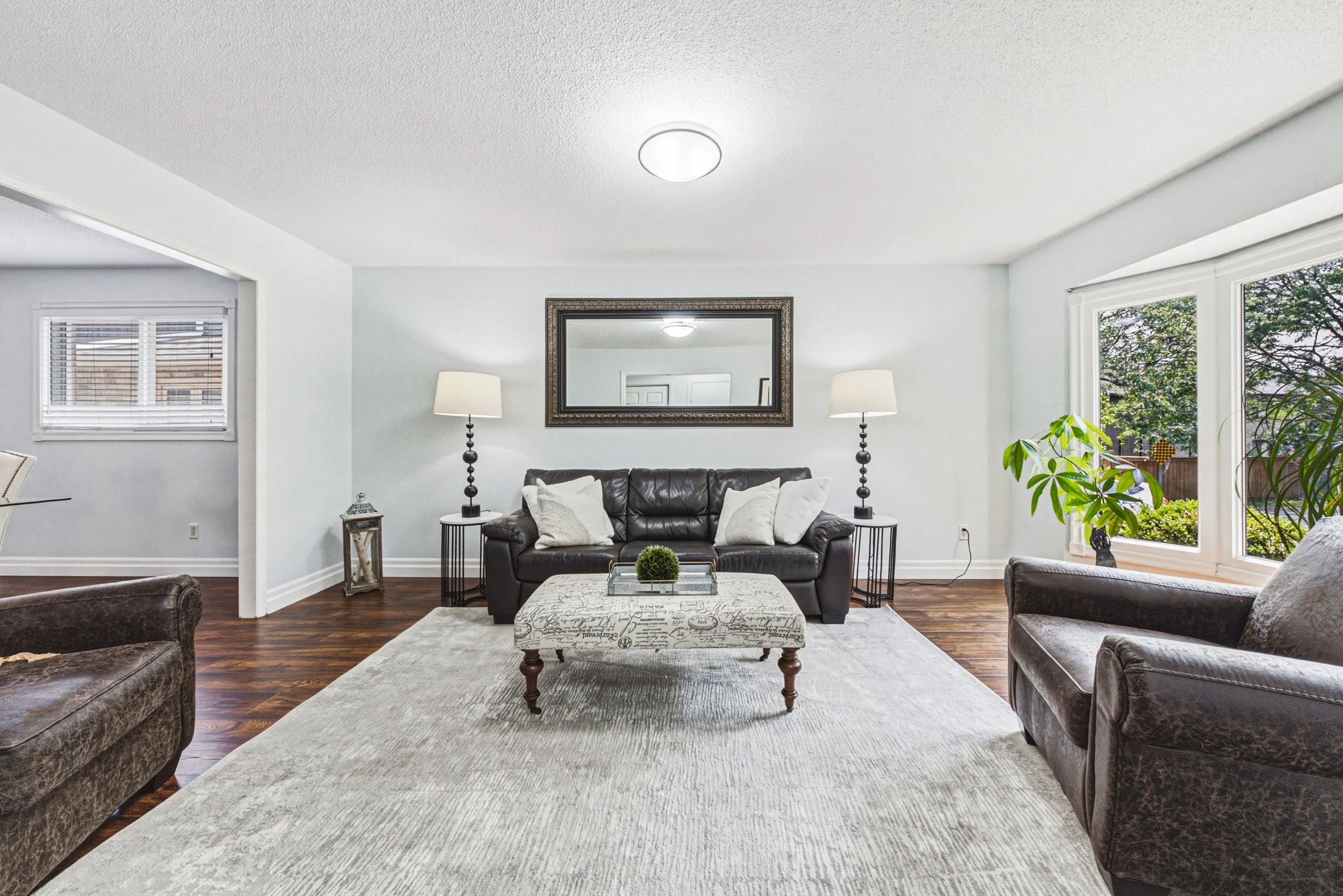 6 - 2206 Donald Rd, Burlington.jpg