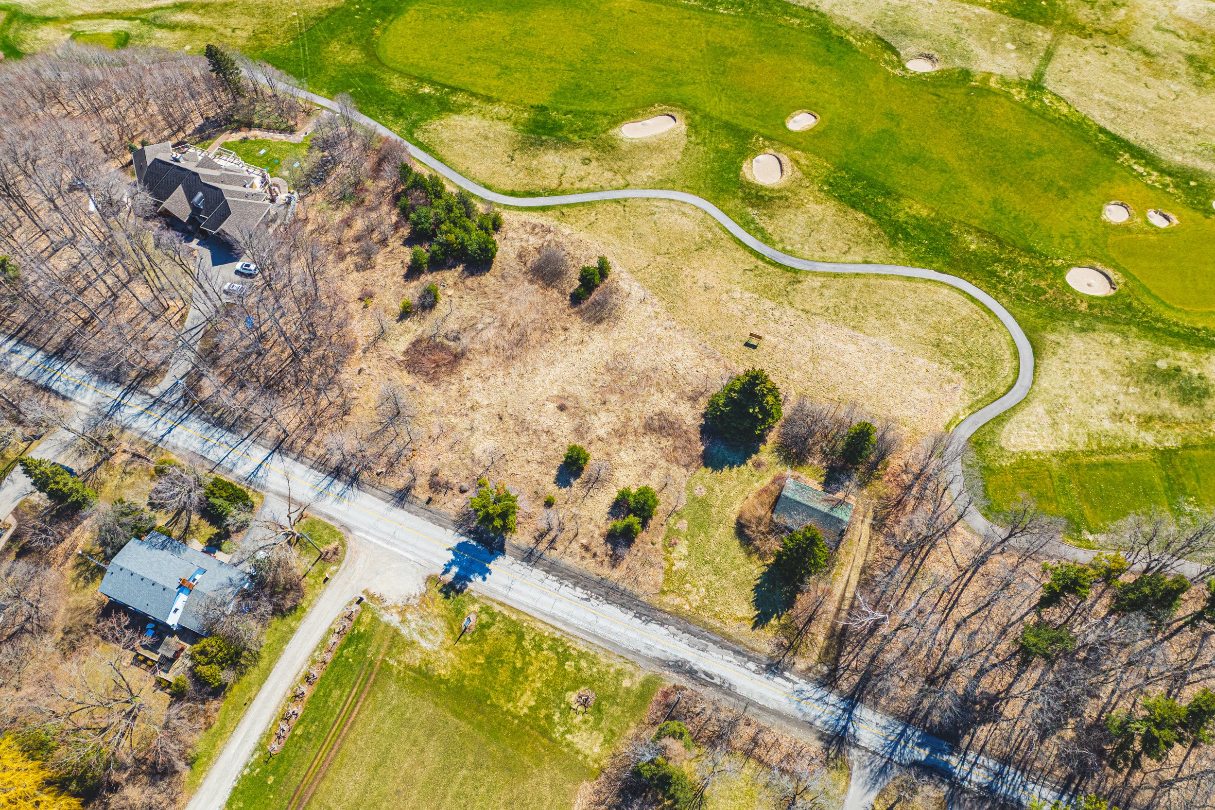 13 - 8220 10th Sideroad, Milton.jpg