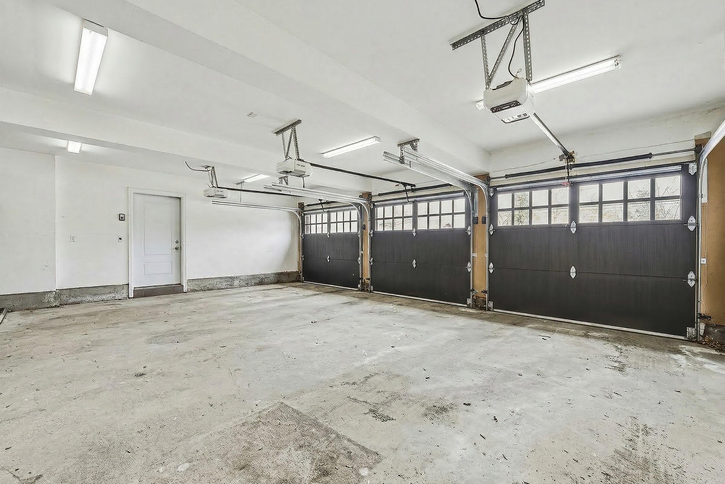 64-52 Joymar Drive, Mississauga.jpg