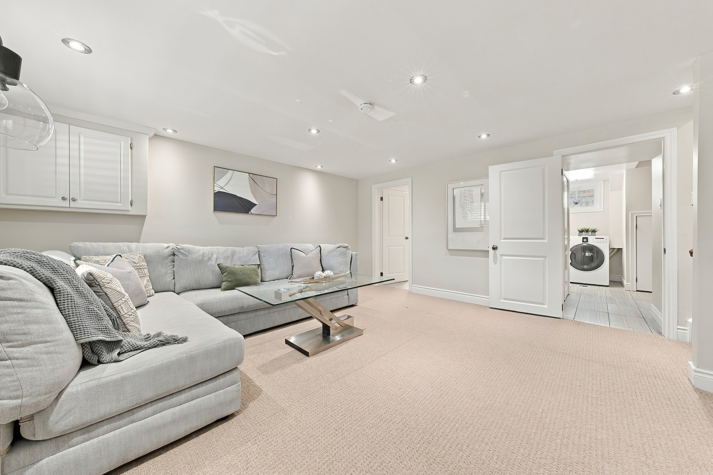 24 - 2231 Urwin Cres, Oakville.jpg