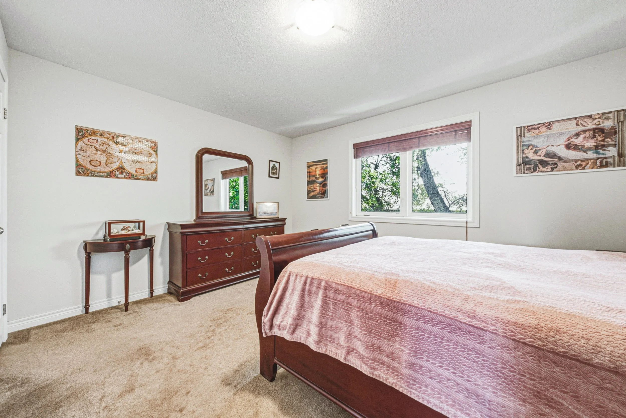19 - 14-18 Plains Rd W, Burlington.jpg