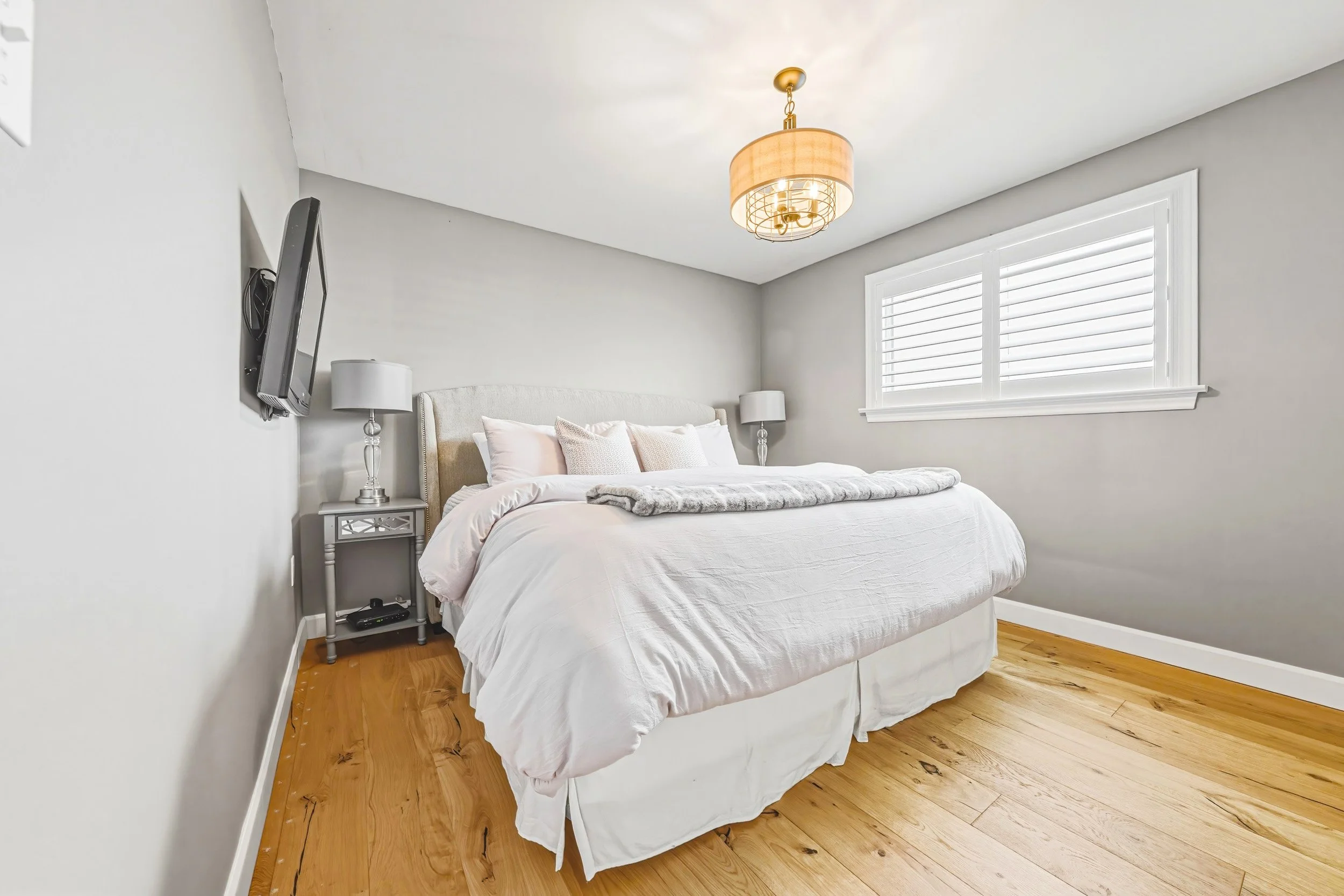 17 - 103 Empress Ave, Hamilton.jpg