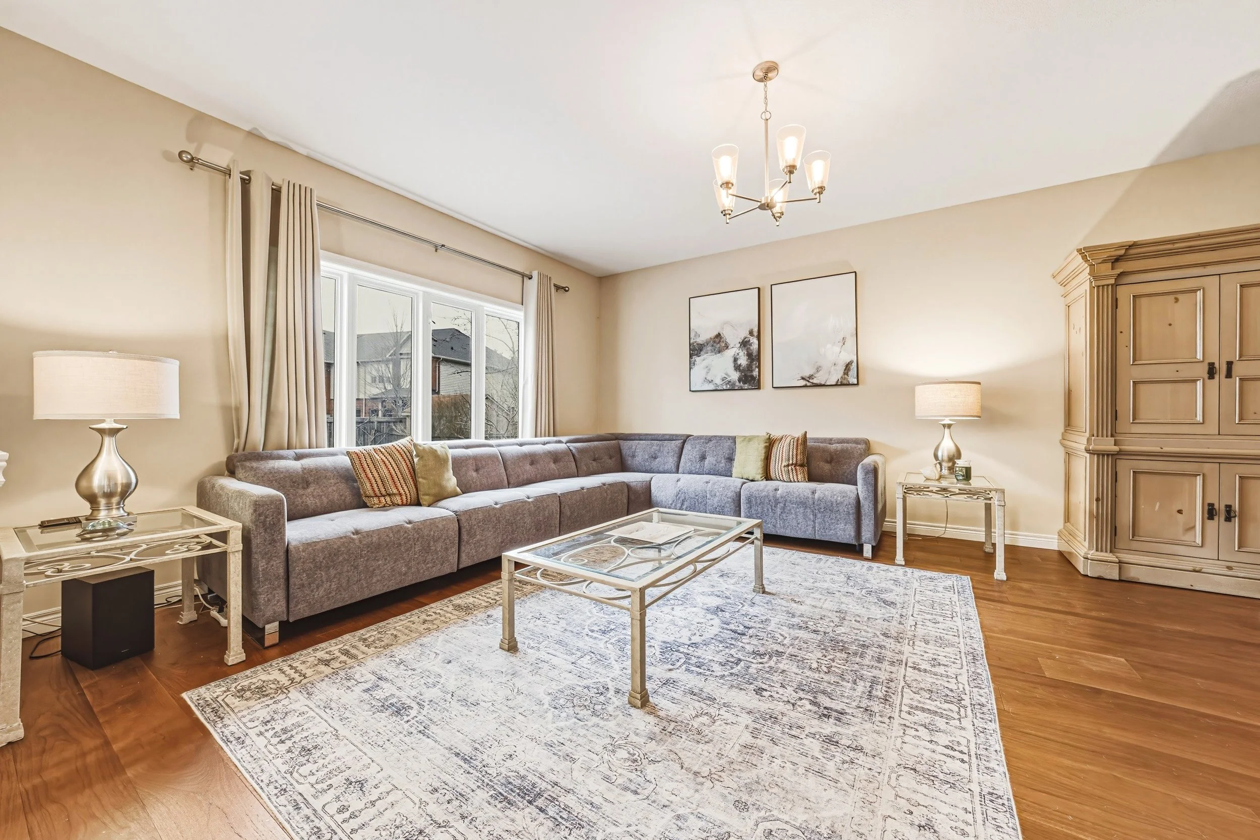 18 - 120 Valiant Cir, Binbrook.jpg