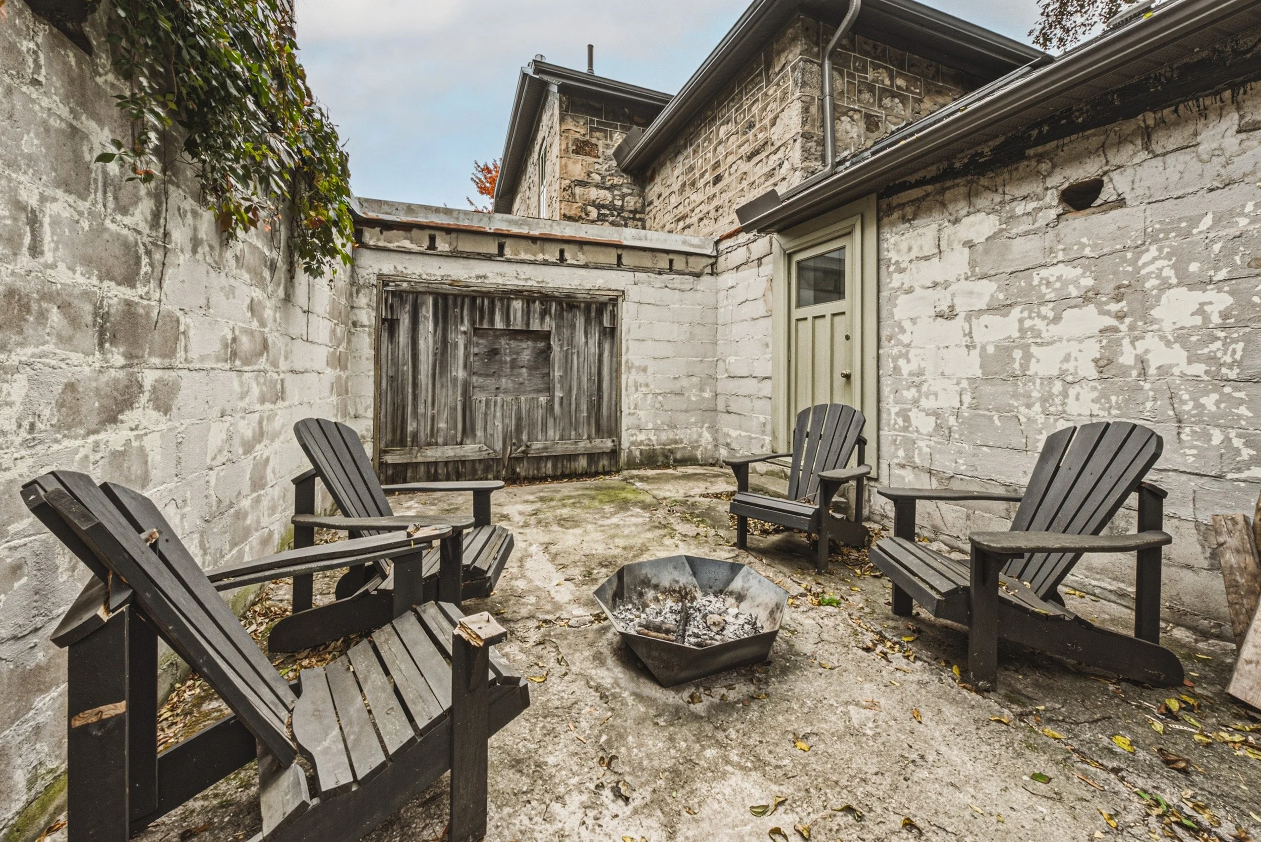 40 - 75 Pollock Ave, Cambridge.jpg