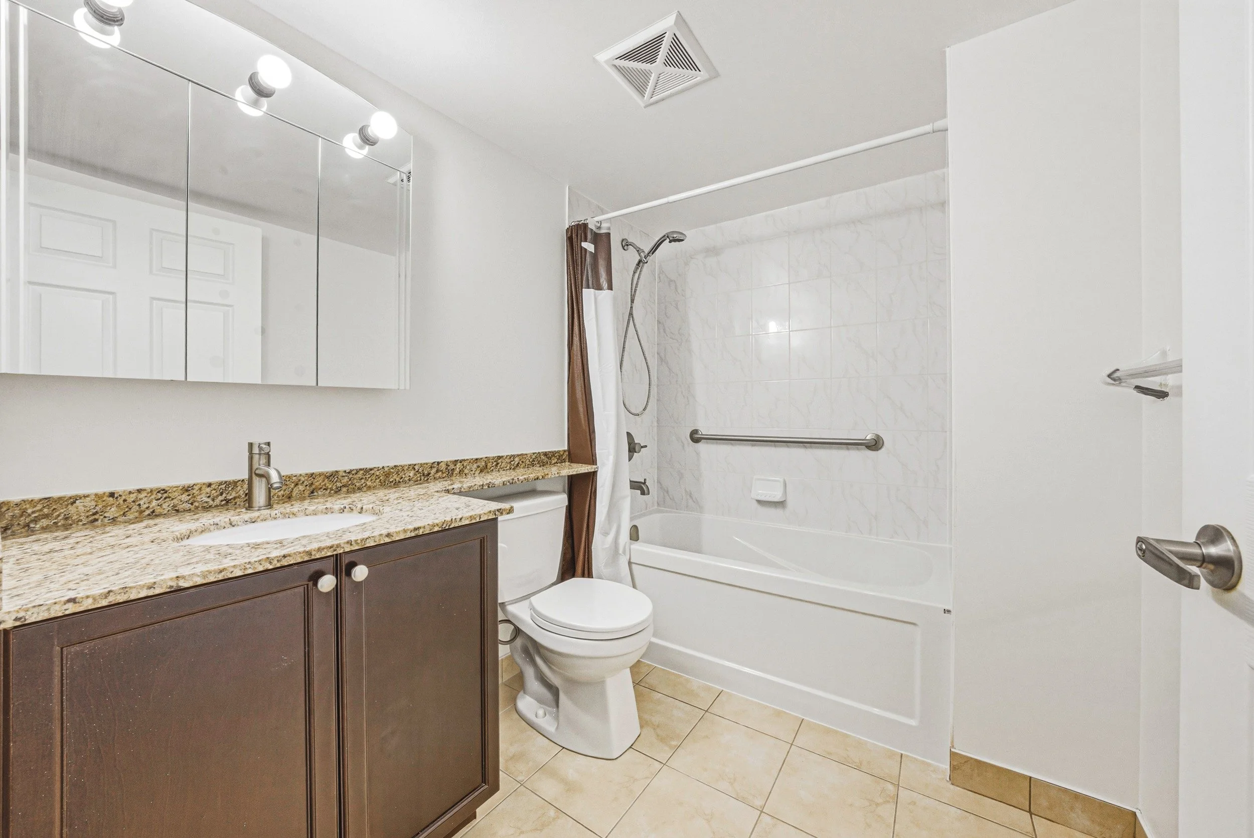 16 - 60 Via Rosedale #316, Brampton.jpg