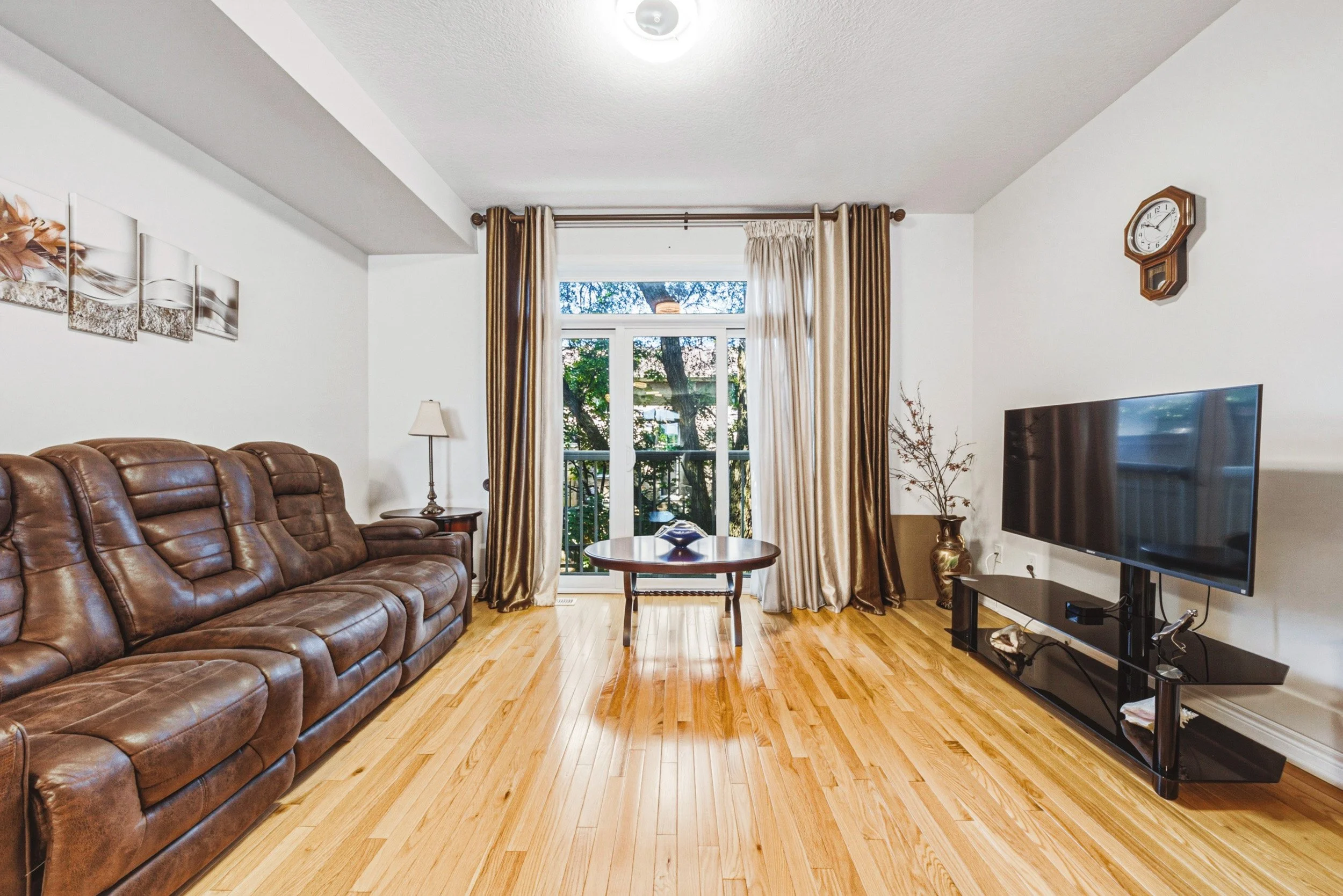 12 - 14-18 Plains Rd W, Burlington.jpg