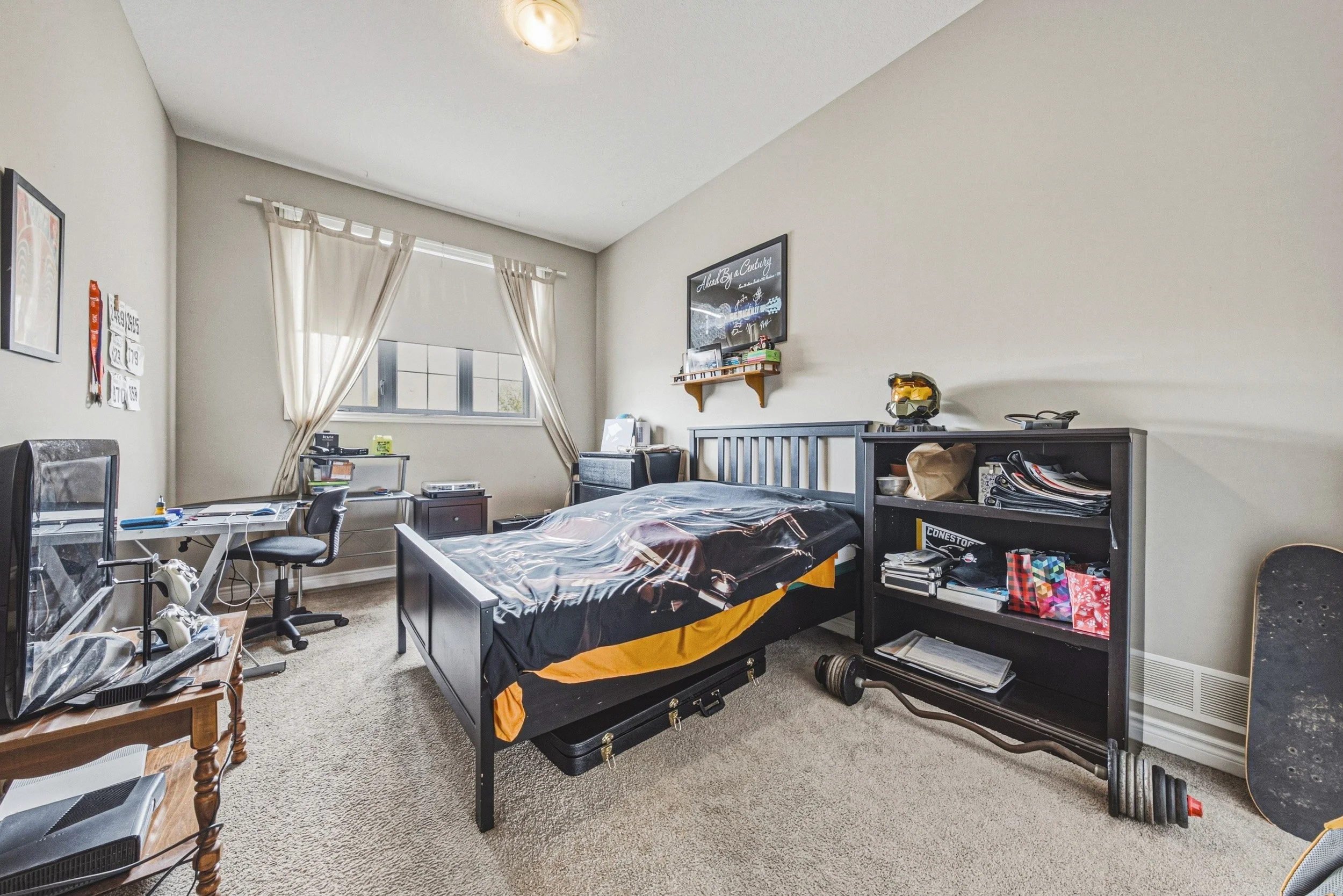 16 - 93 Couling Cres, Guelph.jpg