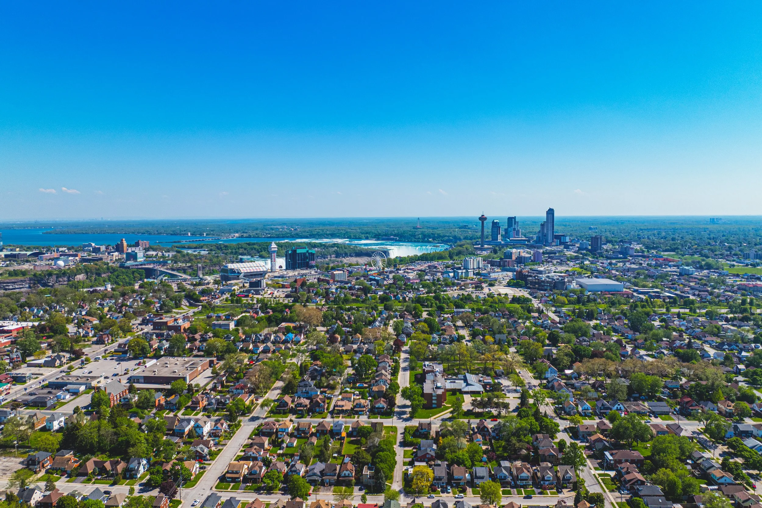 43 - 5039 Valley Way, Niagara Falls.jpg
