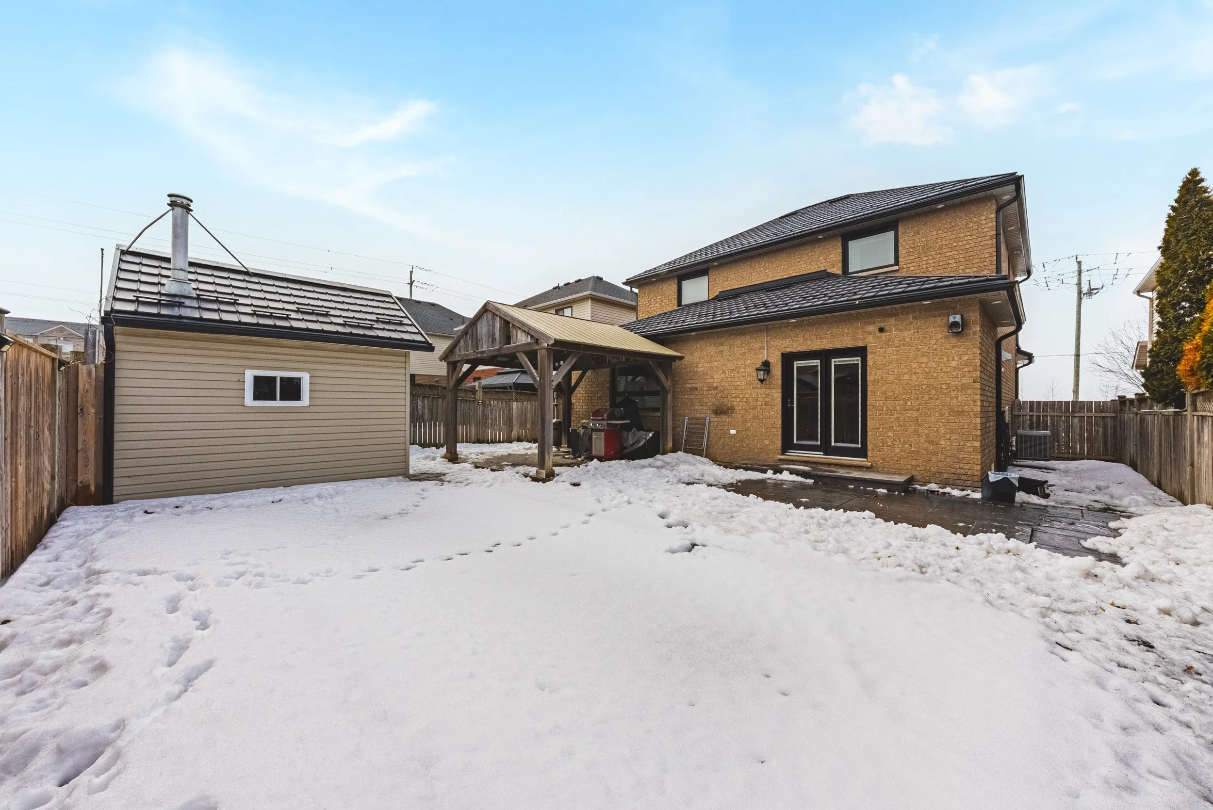 52 - 6 Second Rd W, Stoney Creek.jpg