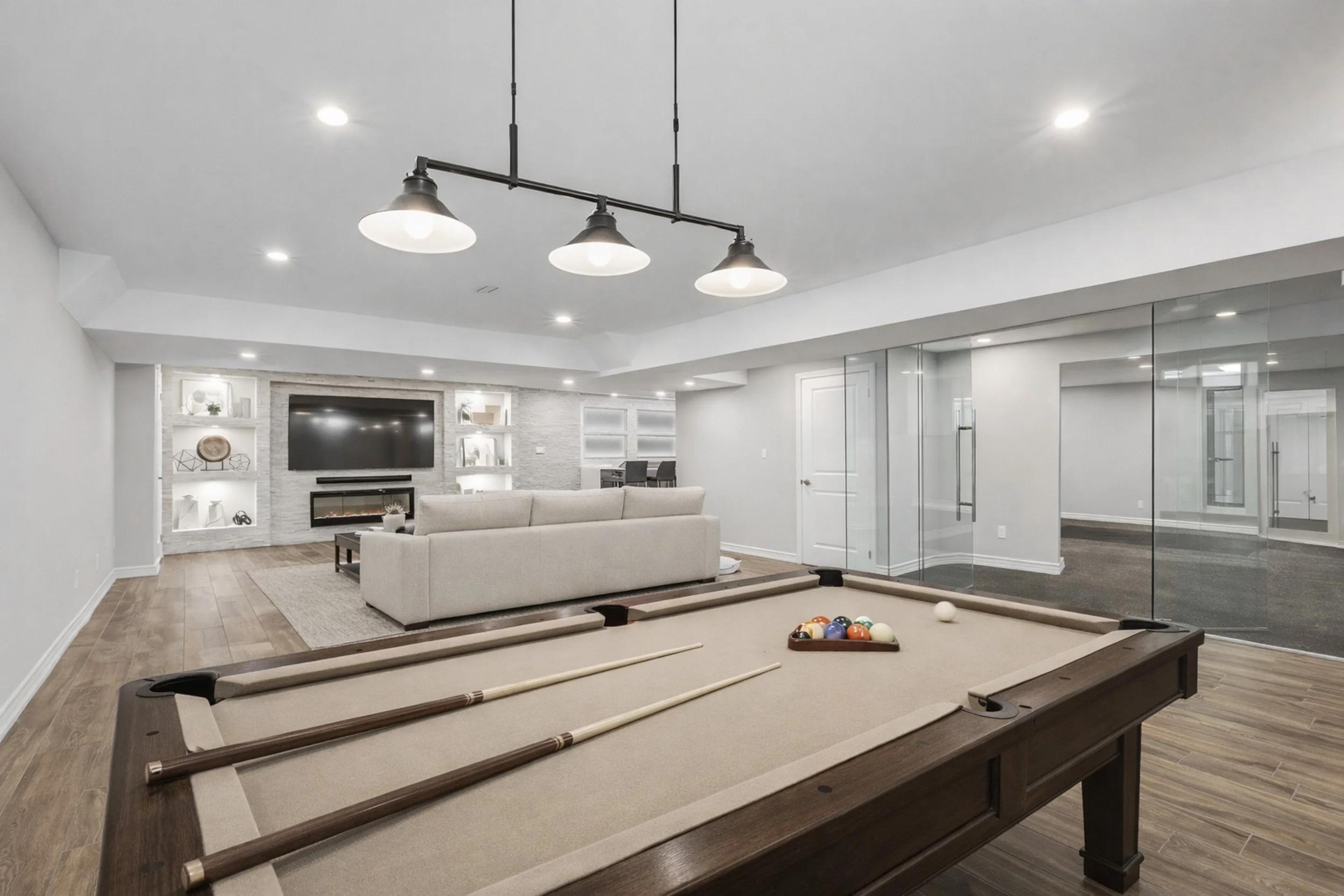 63 - 197 Nottingham Forest Rd, Bradford.jpg