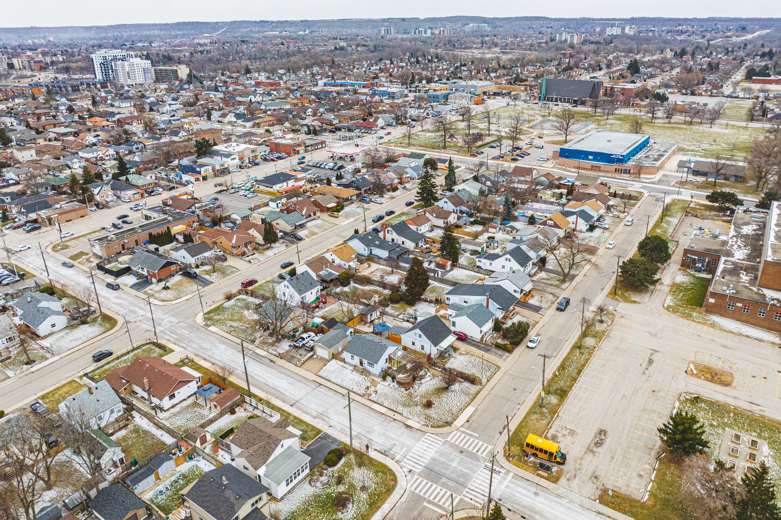 28 - 1124 Dunsmure, Hamilton.jpg