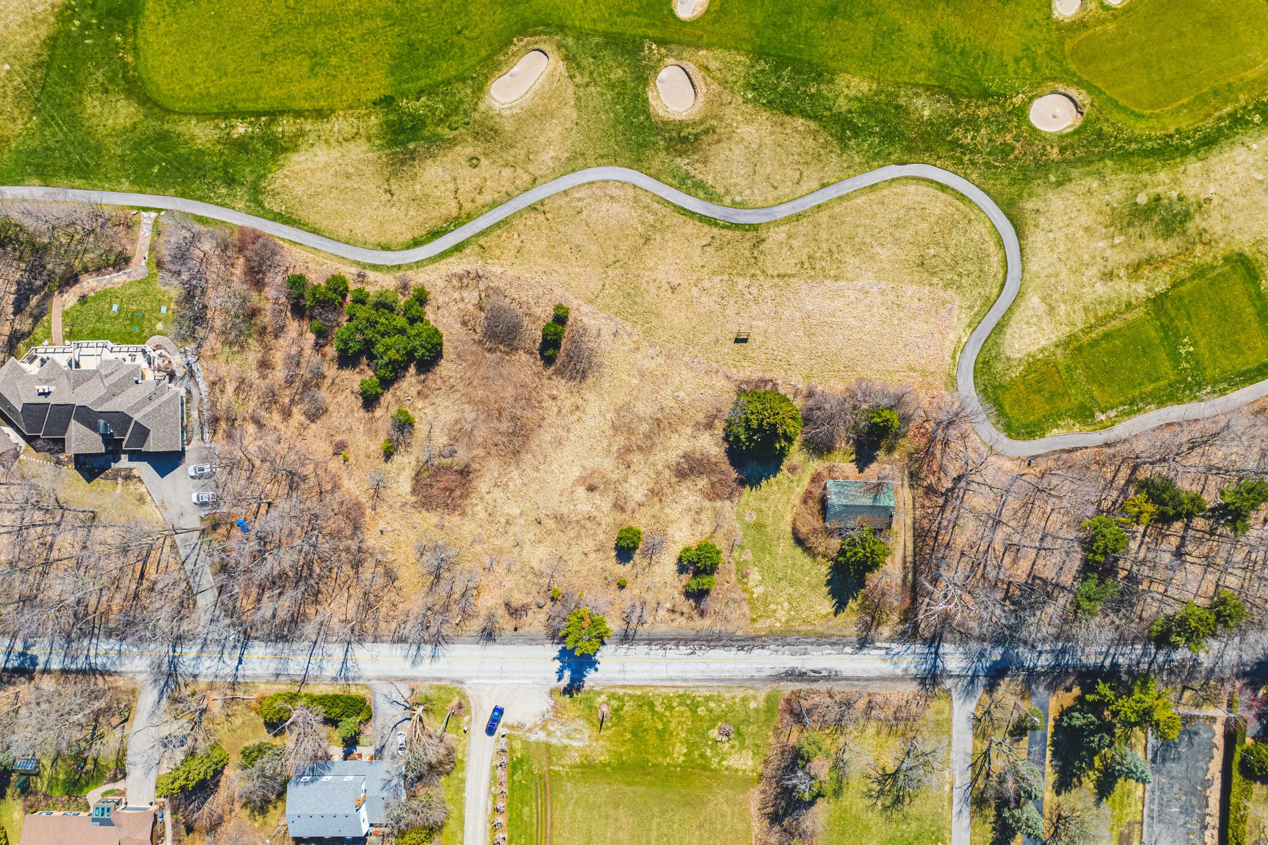 24 - 8220 10th Sideroad, Milton.jpg