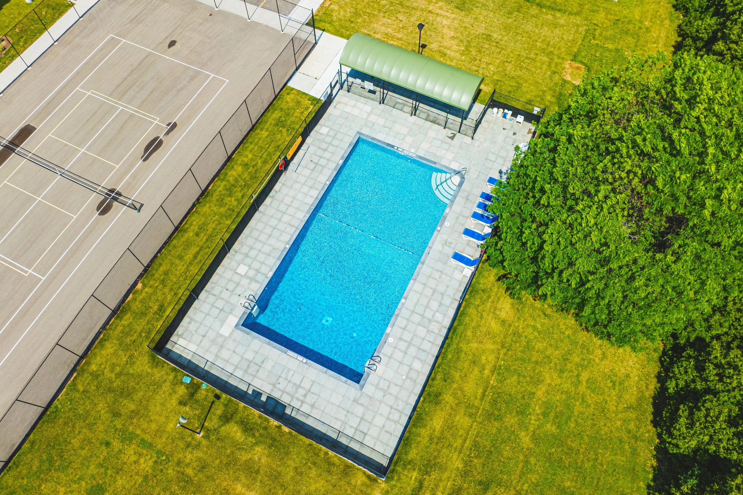 37 - 2055 Upper Middle #1504, Burlington.jpg