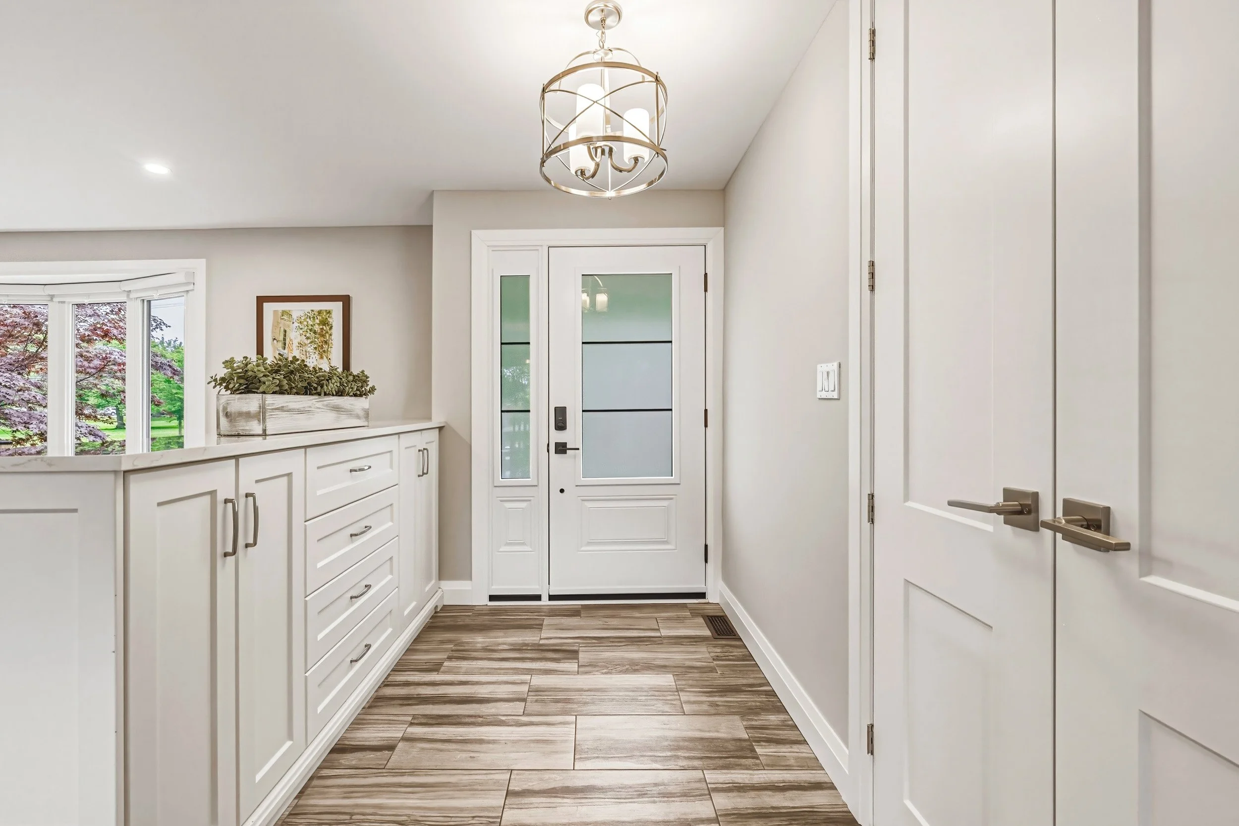 10 - 4897 Victoria Ave N, Vineland Station.jpg
