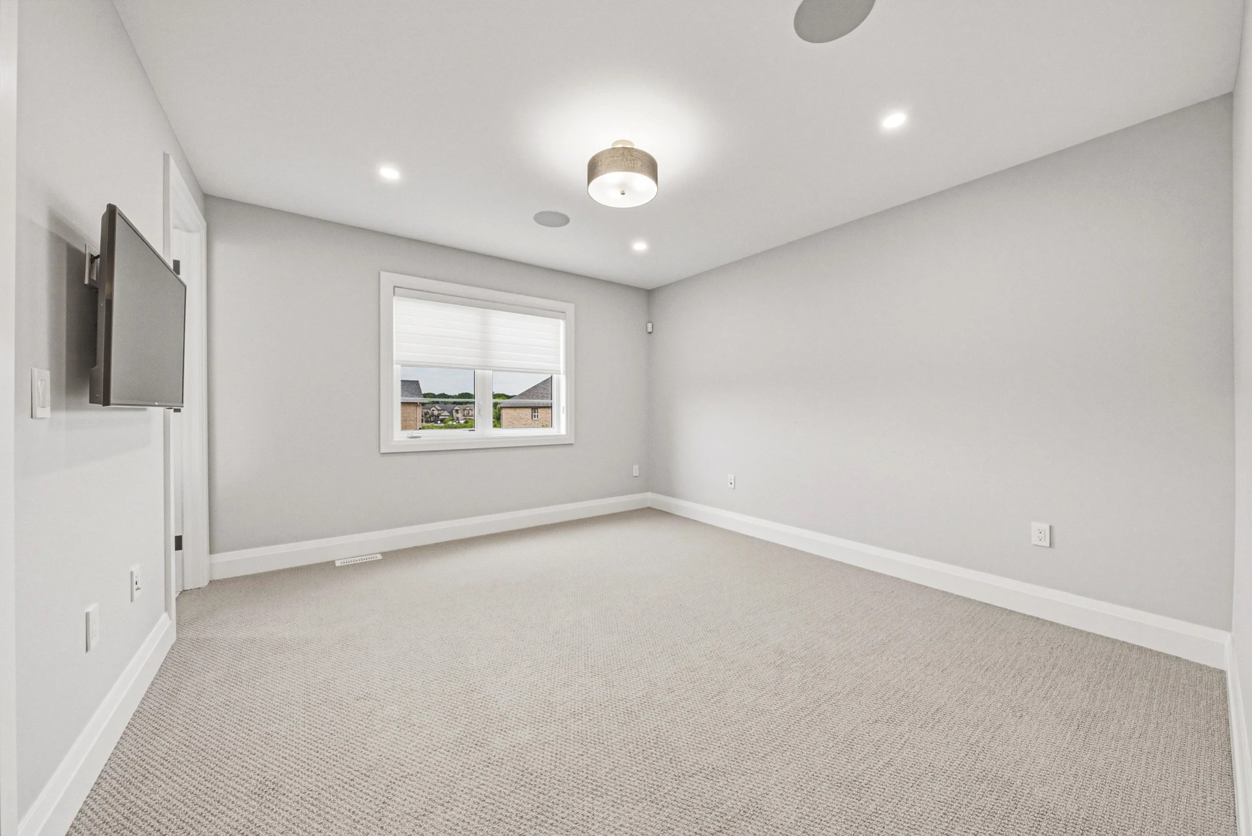 38 - 55 Roberts Dr, Ancaster.jpg