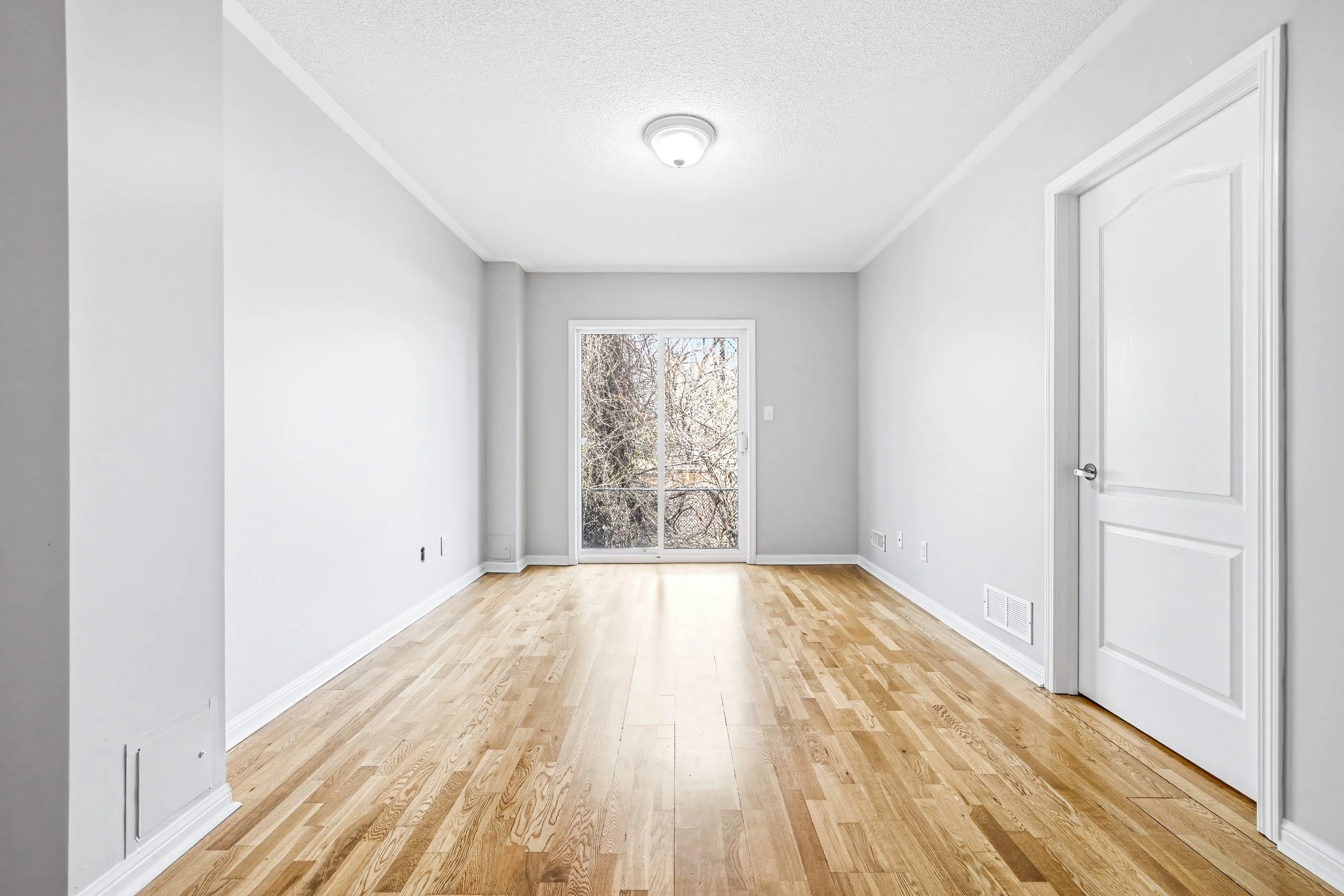 5 - 470 Beach Blvd #8, Hamilton.jpg