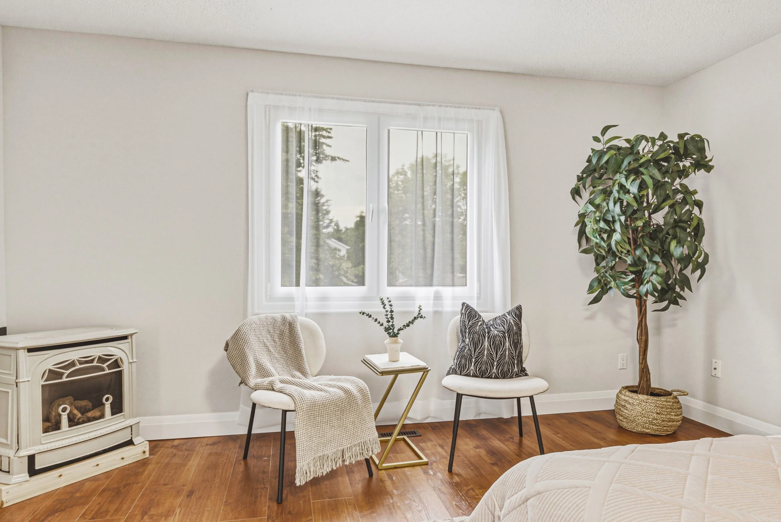 24 - 2188 Margot St, Oakville.jpg