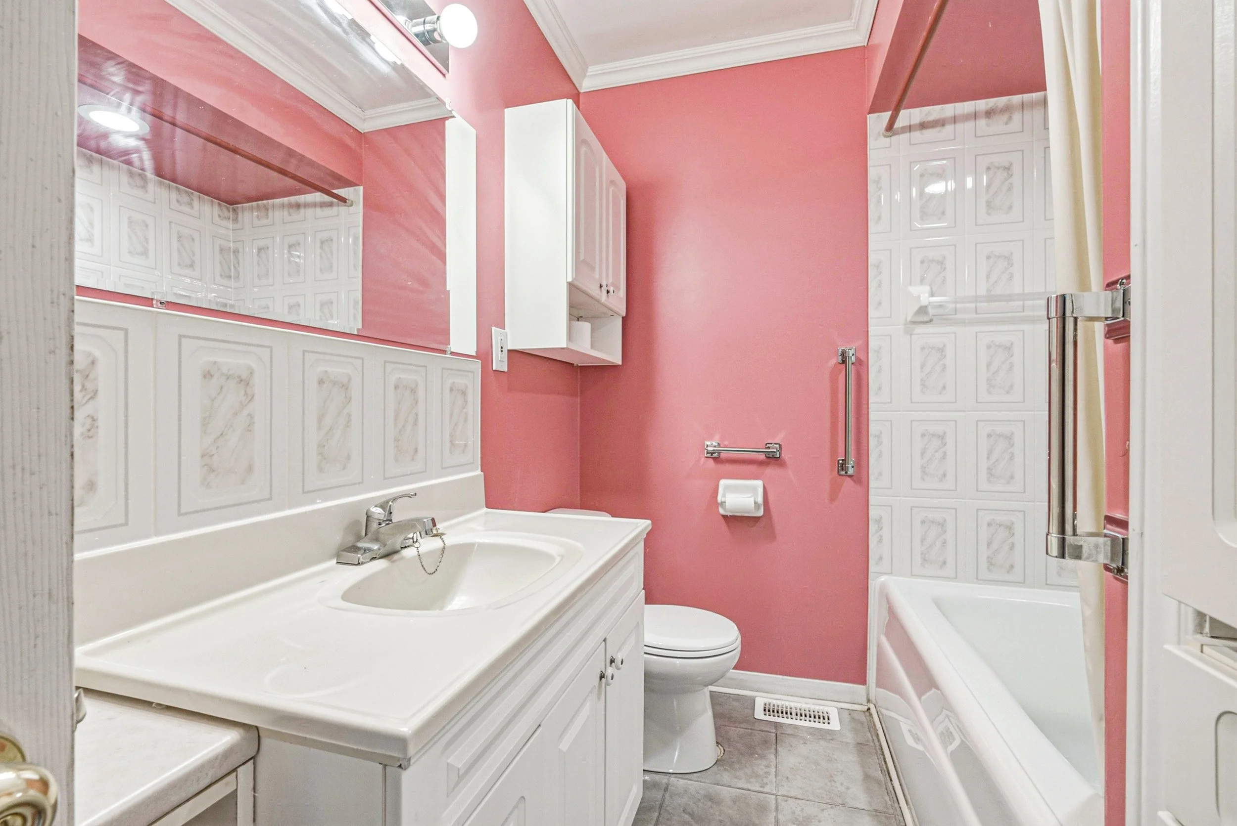 16 - 2345 Gibbon St, Burlington.jpg